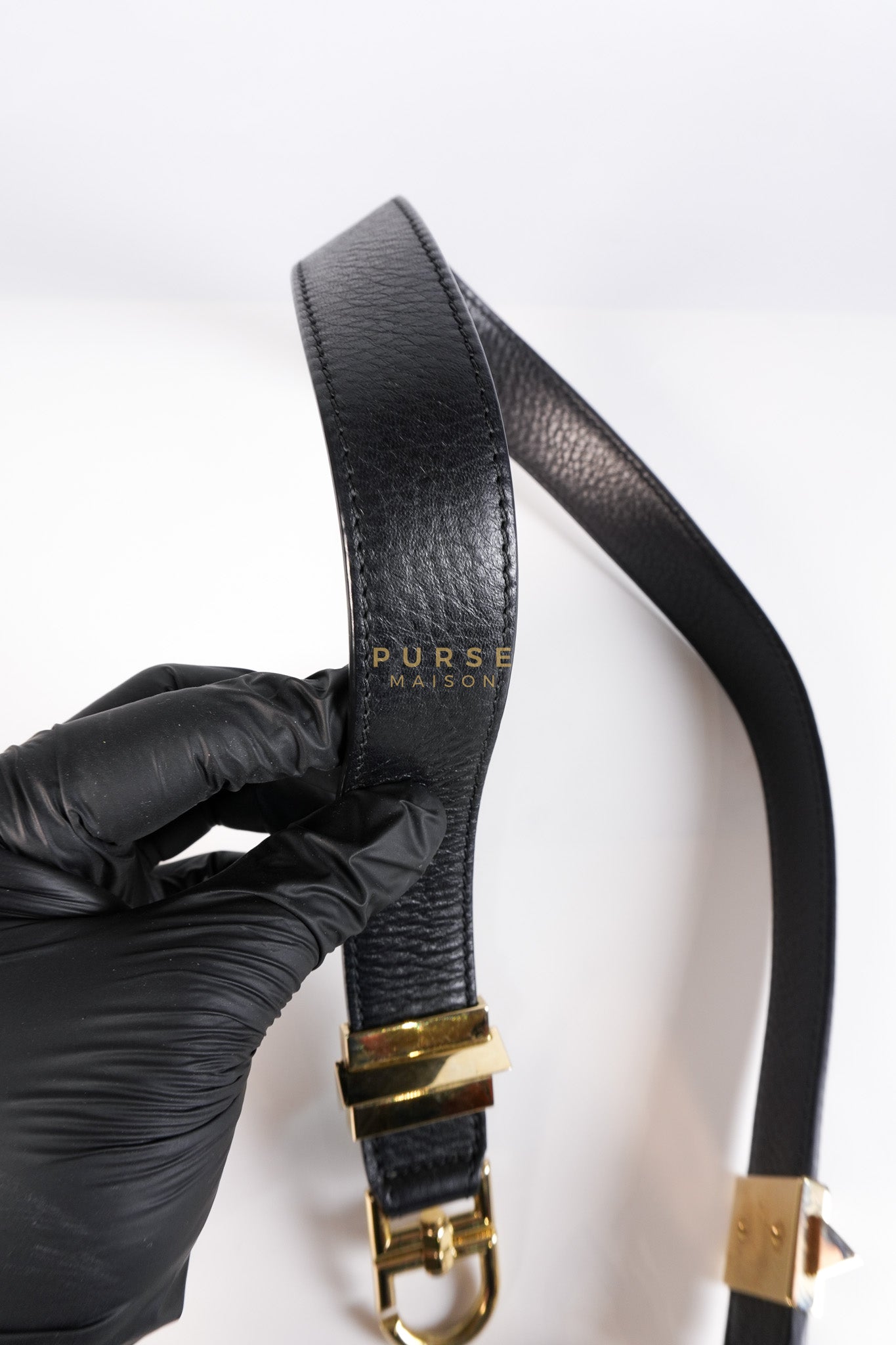 Antigona Medium Bag in Black Crocodile Embosed Calfskin Leather | Purse Maison Luxury Bags Shop