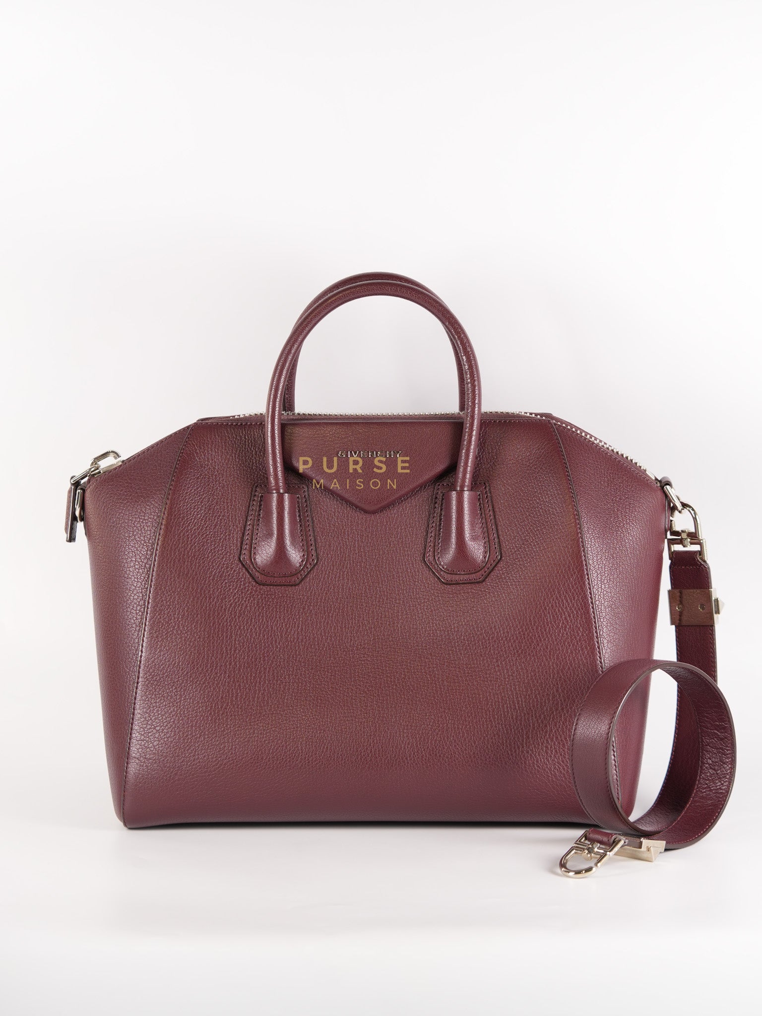 Antigona Medium Bag in Burgundy Goatskin Leather Purse Maison