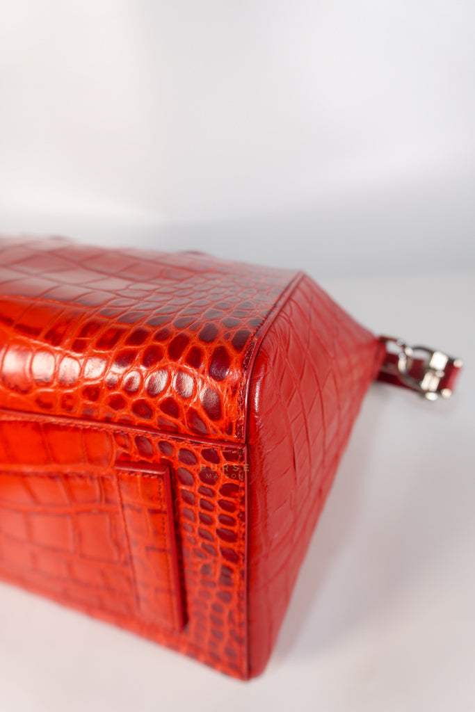 Antigona Medium in Red Crocodile Leather Silver Hardware | Purse Maison Luxury Bags Shop