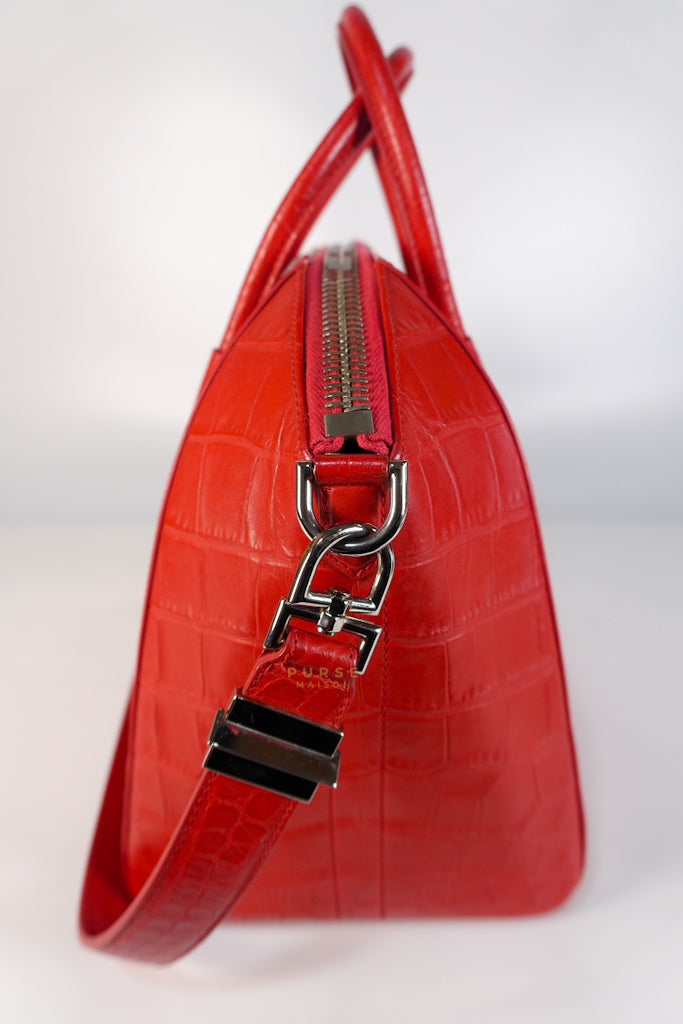 Antigona Medium in Red Crocodile Leather Silver Hardware | Purse Maison Luxury Bags Shop