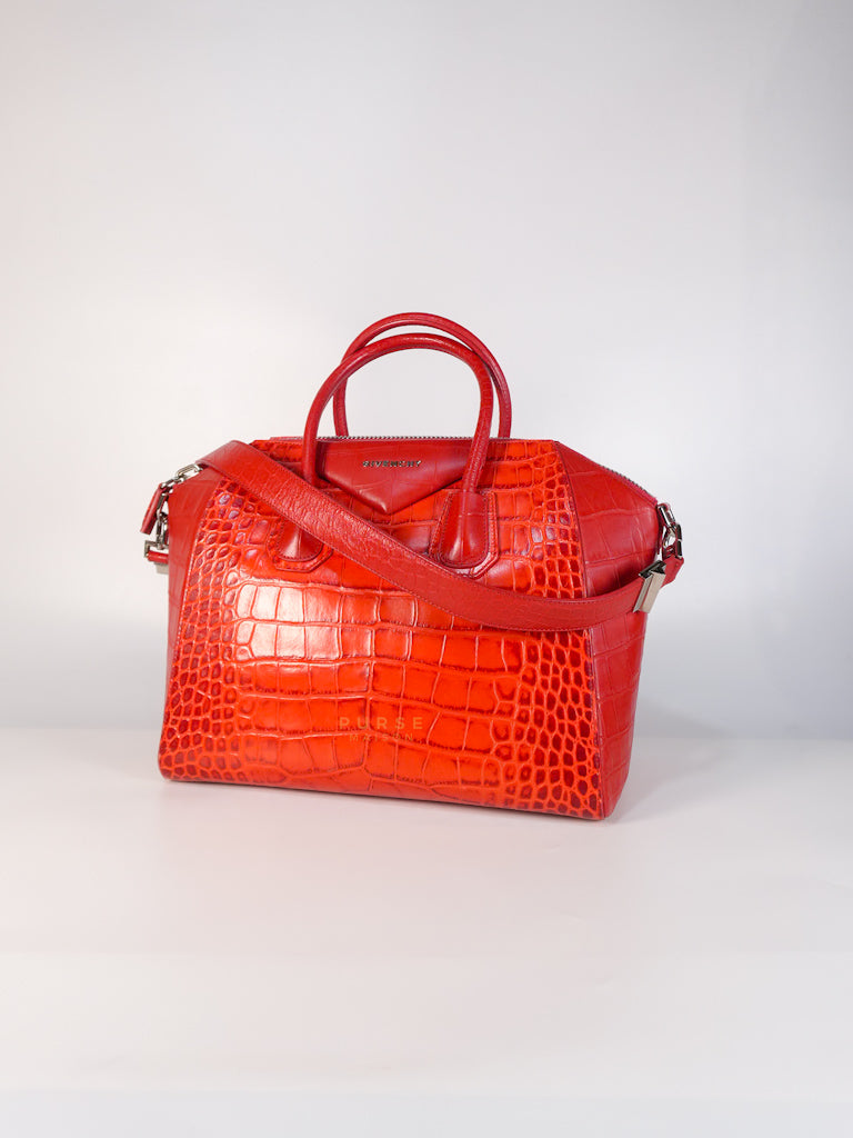 Antigona Medium in Red Crocodile Leather Silver Hardware | Purse Maison Luxury Bags Shop