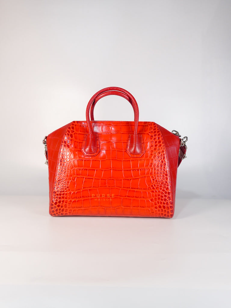 Antigona Medium in Red Crocodile Leather Silver Hardware | Purse Maison Luxury Bags Shop