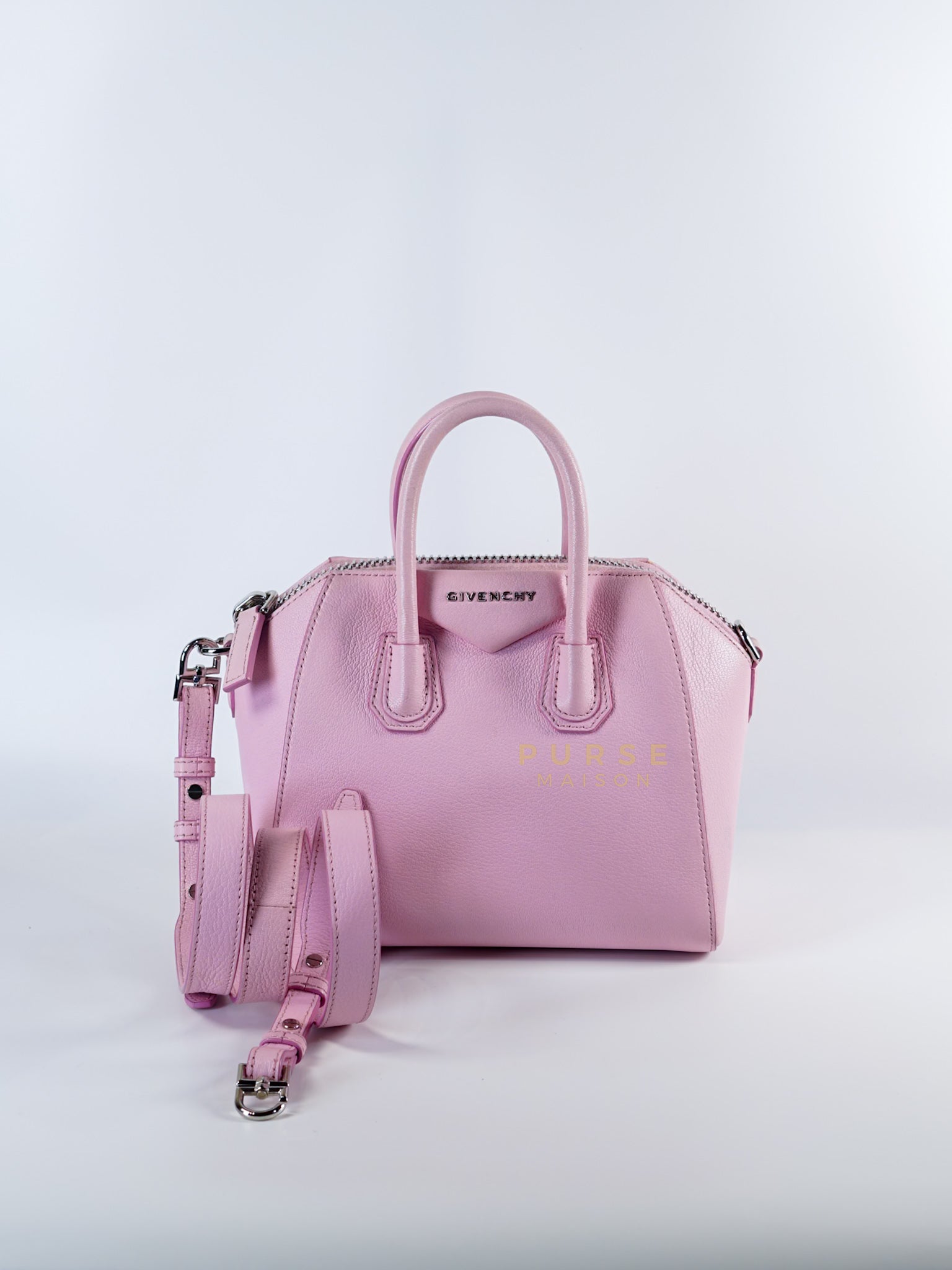 Antigona Mini in Pink Goatskin Leather | Purse Maison Luxury Bags Shop