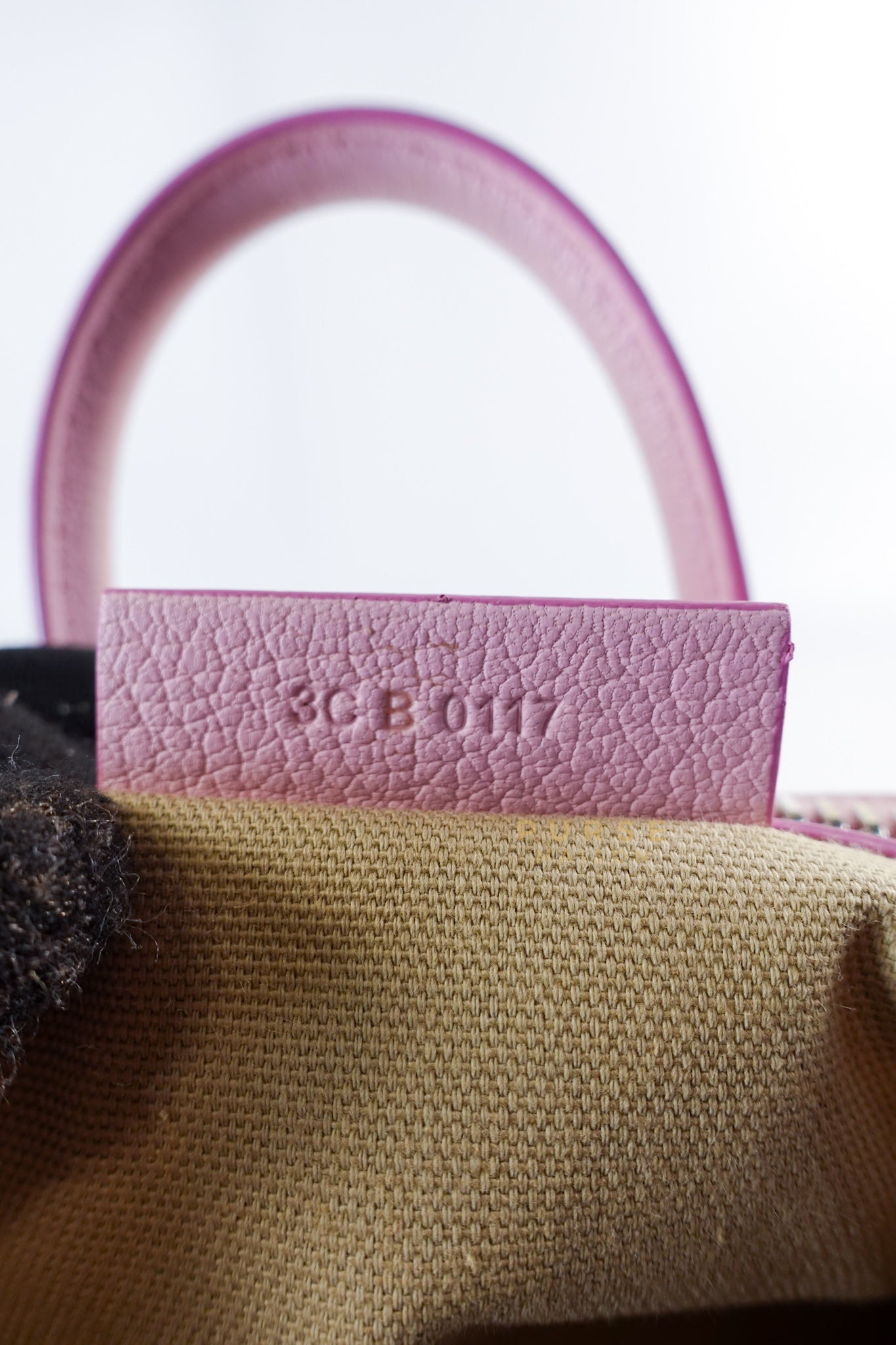 Antigona Mini in Pink Goatskin Leather | Purse Maison Luxury Bags Shop