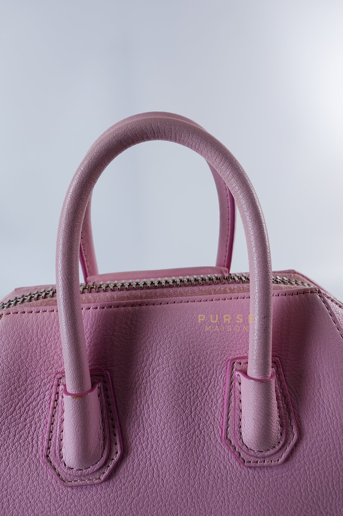 Antigona Mini in Pink Goatskin Leather | Purse Maison Luxury Bags Shop