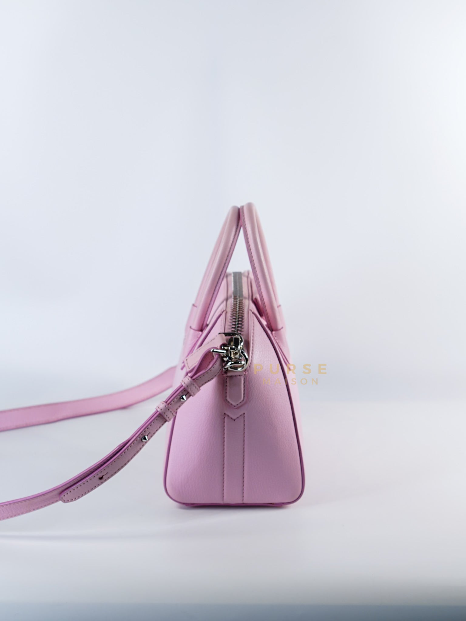 Antigona Mini in Pink Goatskin Leather | Purse Maison Luxury Bags Shop