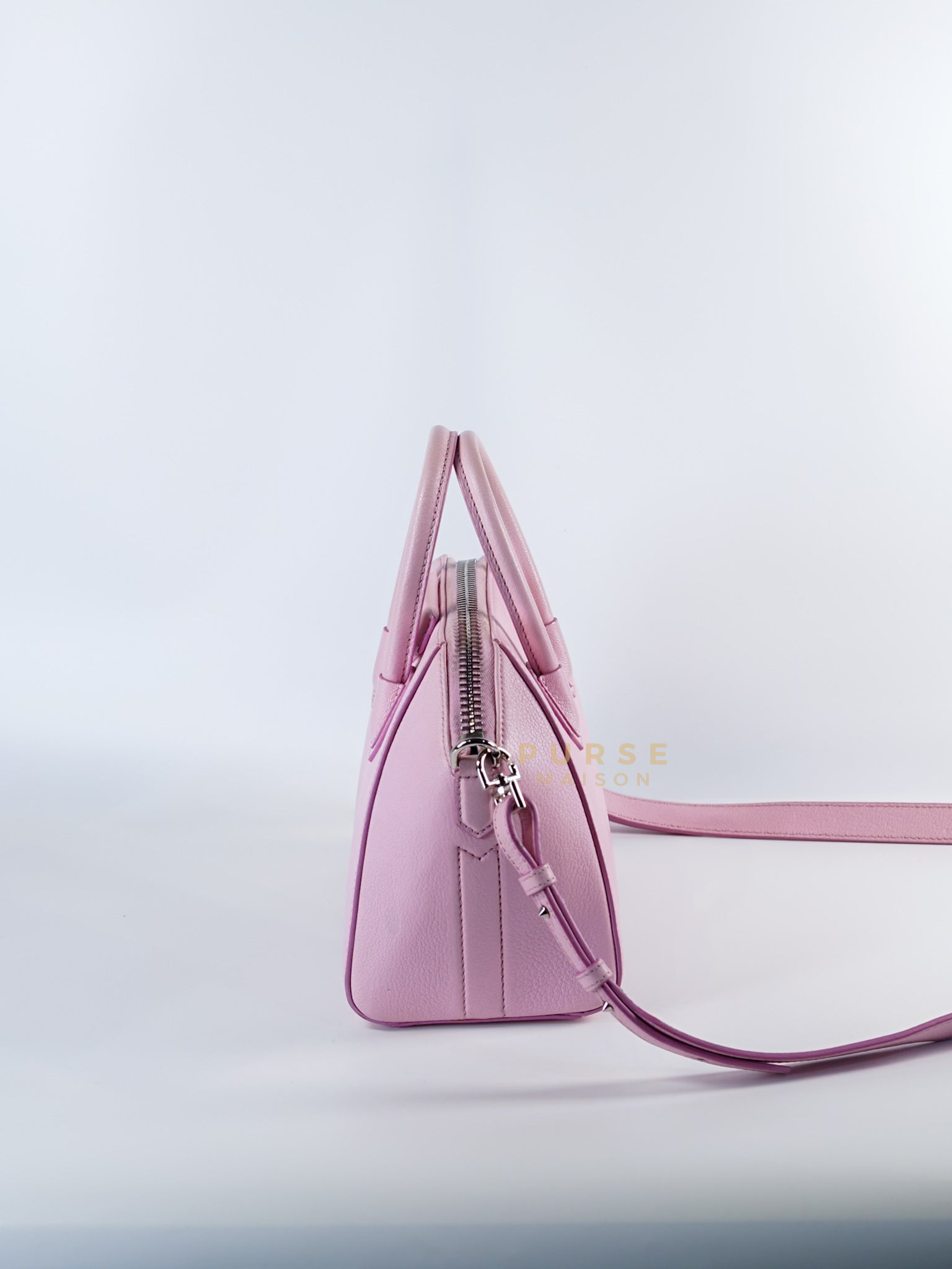 Antigona Mini in Pink Goatskin Leather | Purse Maison Luxury Bags Shop