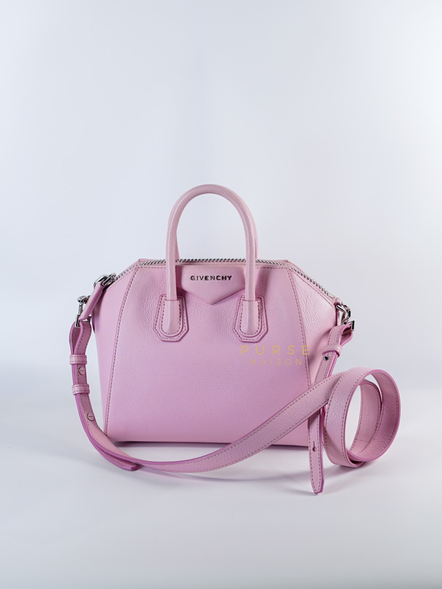 Antigona Mini in Pink Goatskin Leather Purse Maison