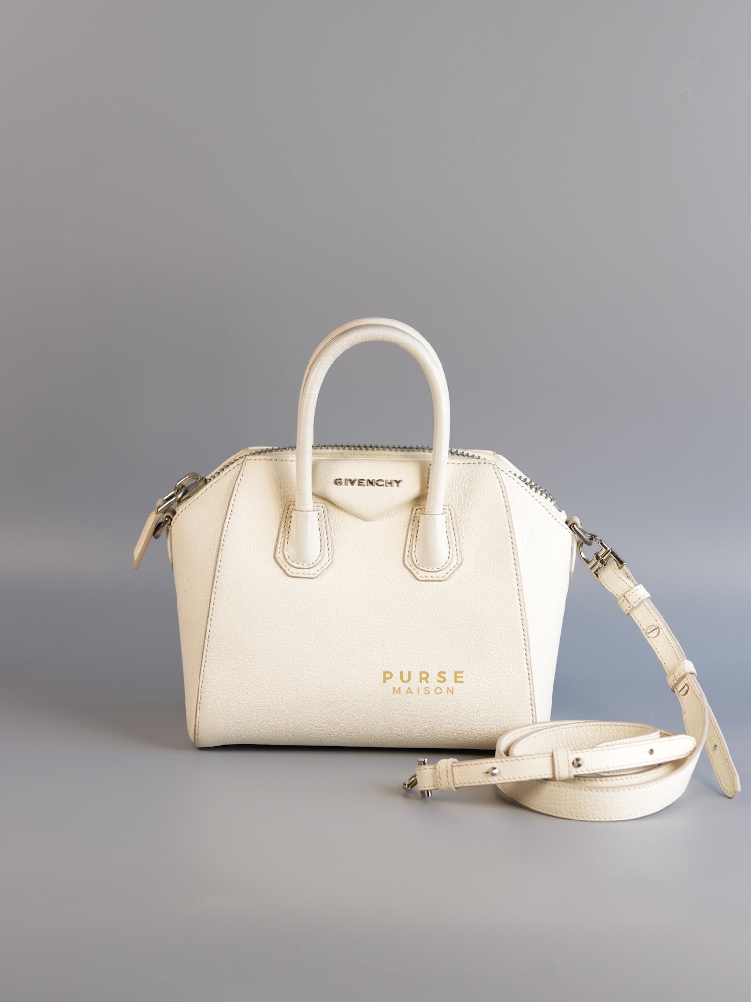 Antigona Mini Off White Goatskin | Purse Maison Luxury Bags Shop