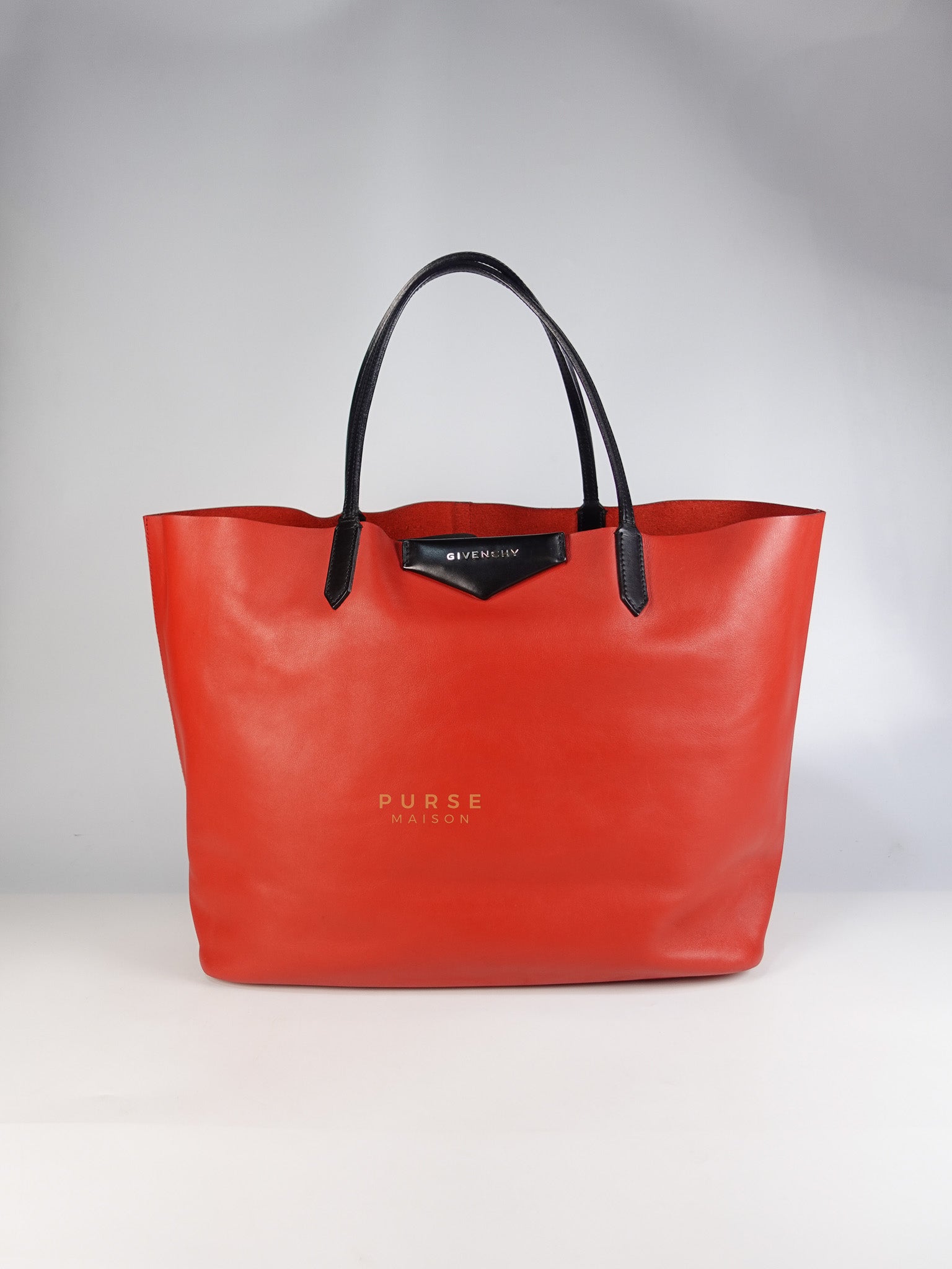Antigona Shopper Tote Bag in Red Calfskin Leather | Purse Maison Luxury Bags Shop