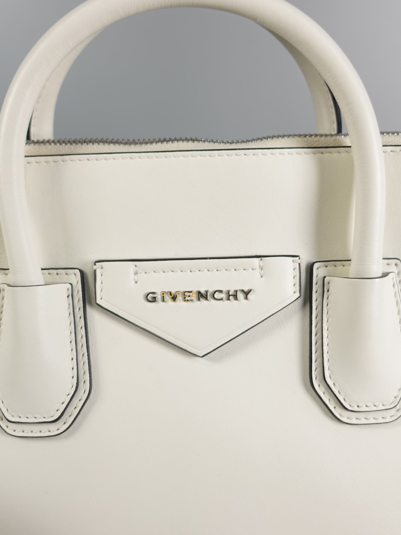 Antigona Soft Small White Calfskin Leather | Purse Maison Luxury Bags Shop