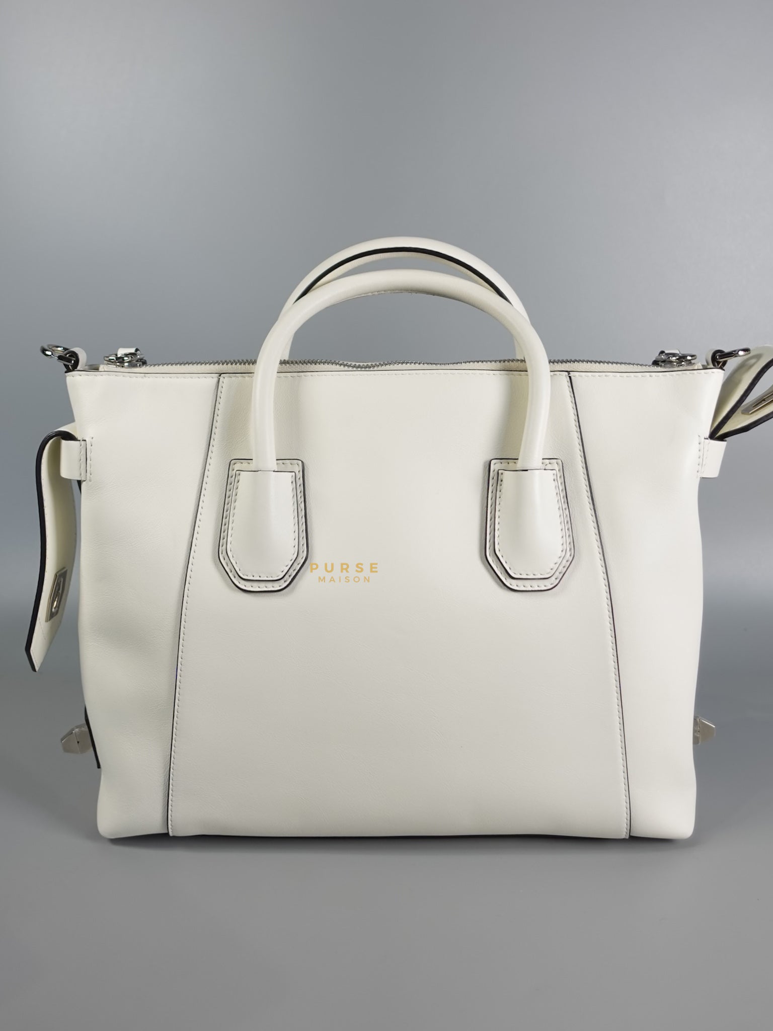 Antigona Soft Small White Calfskin Leather | Purse Maison Luxury Bags Shop