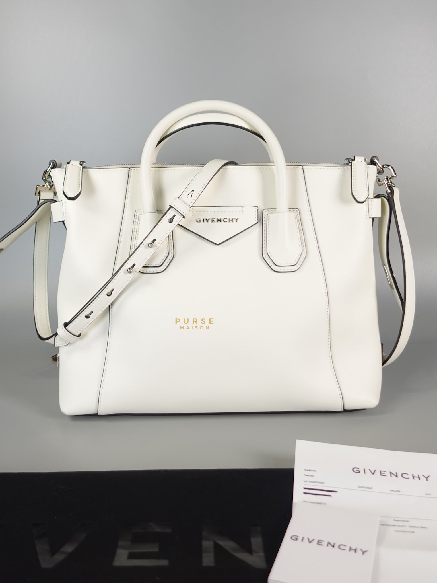 Antigona Soft Small White Calfskin Leather | Purse Maison Luxury Bags Shop