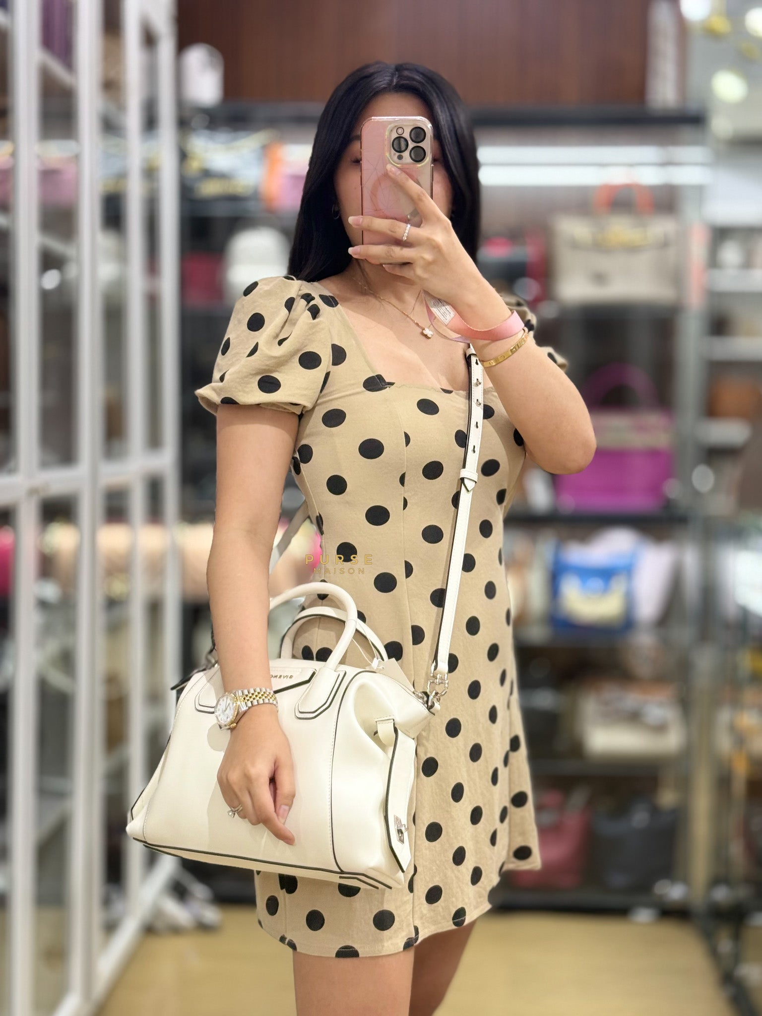 Antigona Soft Small White Calfskin Leather | Purse Maison Luxury Bags Shop
