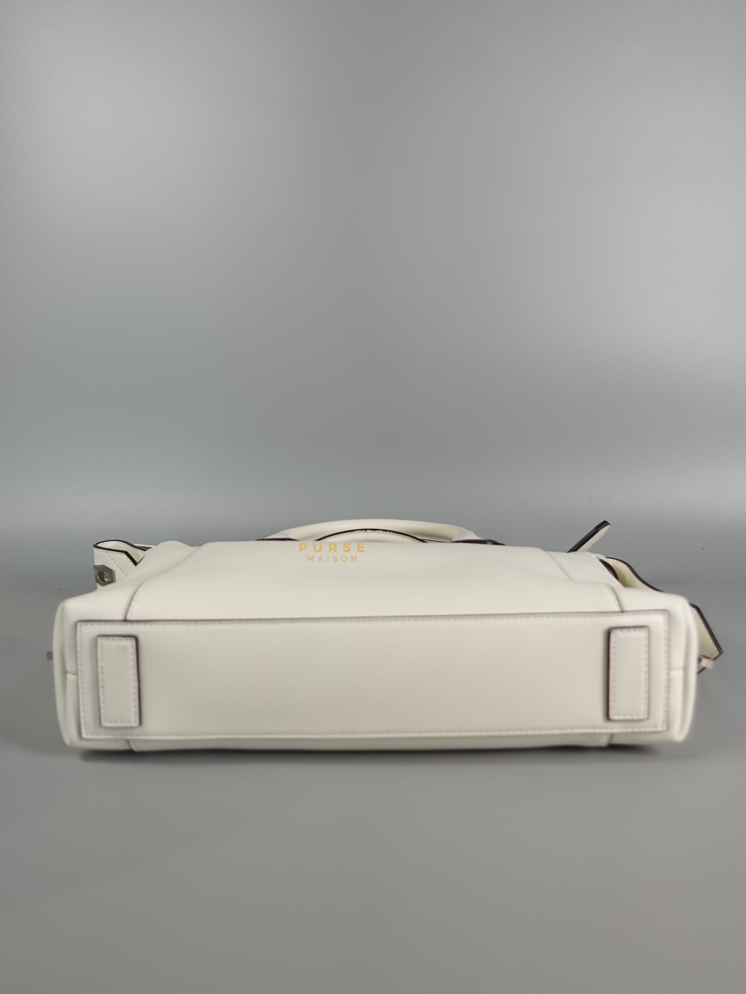 Antigona Soft Small White Calfskin Leather | Purse Maison Luxury Bags Shop