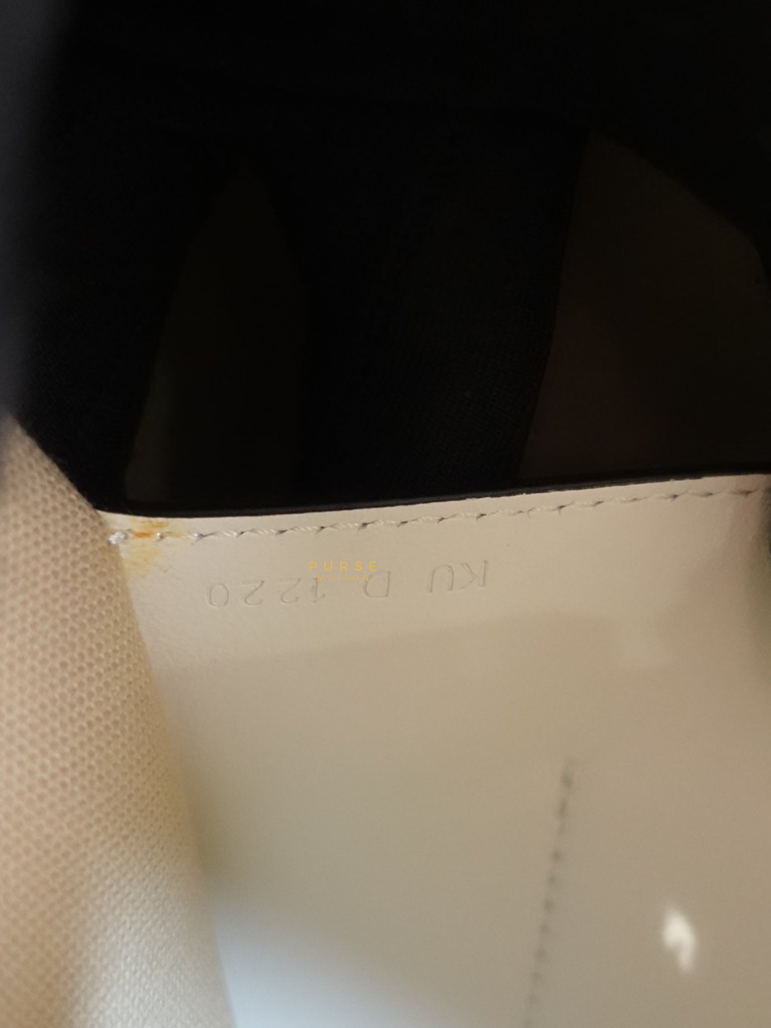 Antigona Soft Small White Calfskin Leather | Purse Maison Luxury Bags Shop