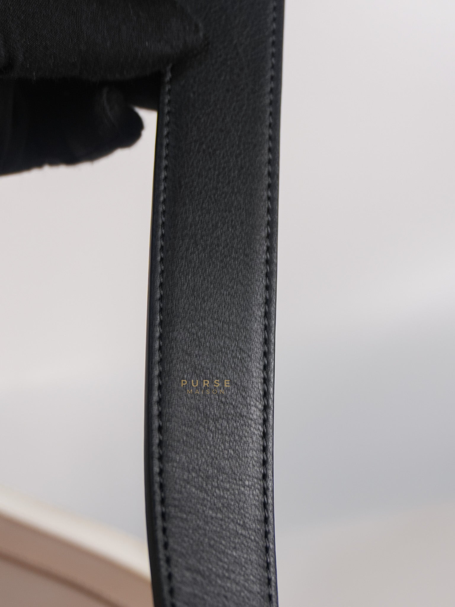 Antigona Tri-color Medium in Black/White/Beige Calfskin Leather | Purse Maison Luxury Bags Shop