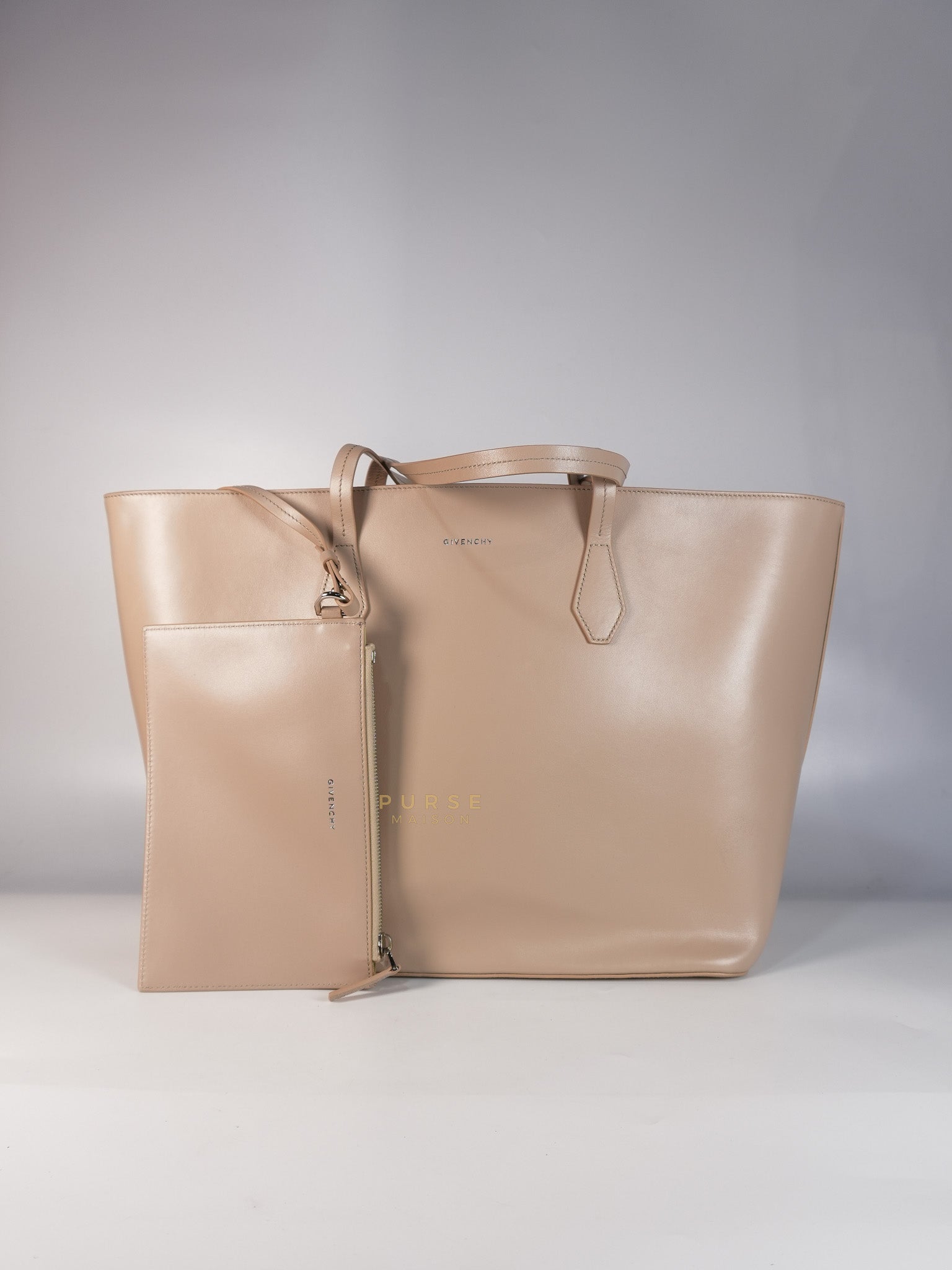 Antigona Wing Tote Bag Large in Light Beige Calfskin Leather | Purse Maison Luxury Bags Shop