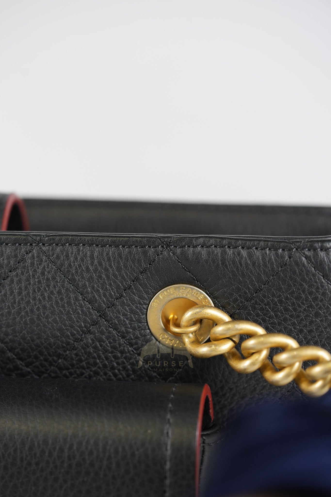 Archi Chic Small Shopping Tote in Black Quilted Grained Calfskin Leather Aged Gold Hardware (Series 25) | Purse Maison Luxury Bags Shop