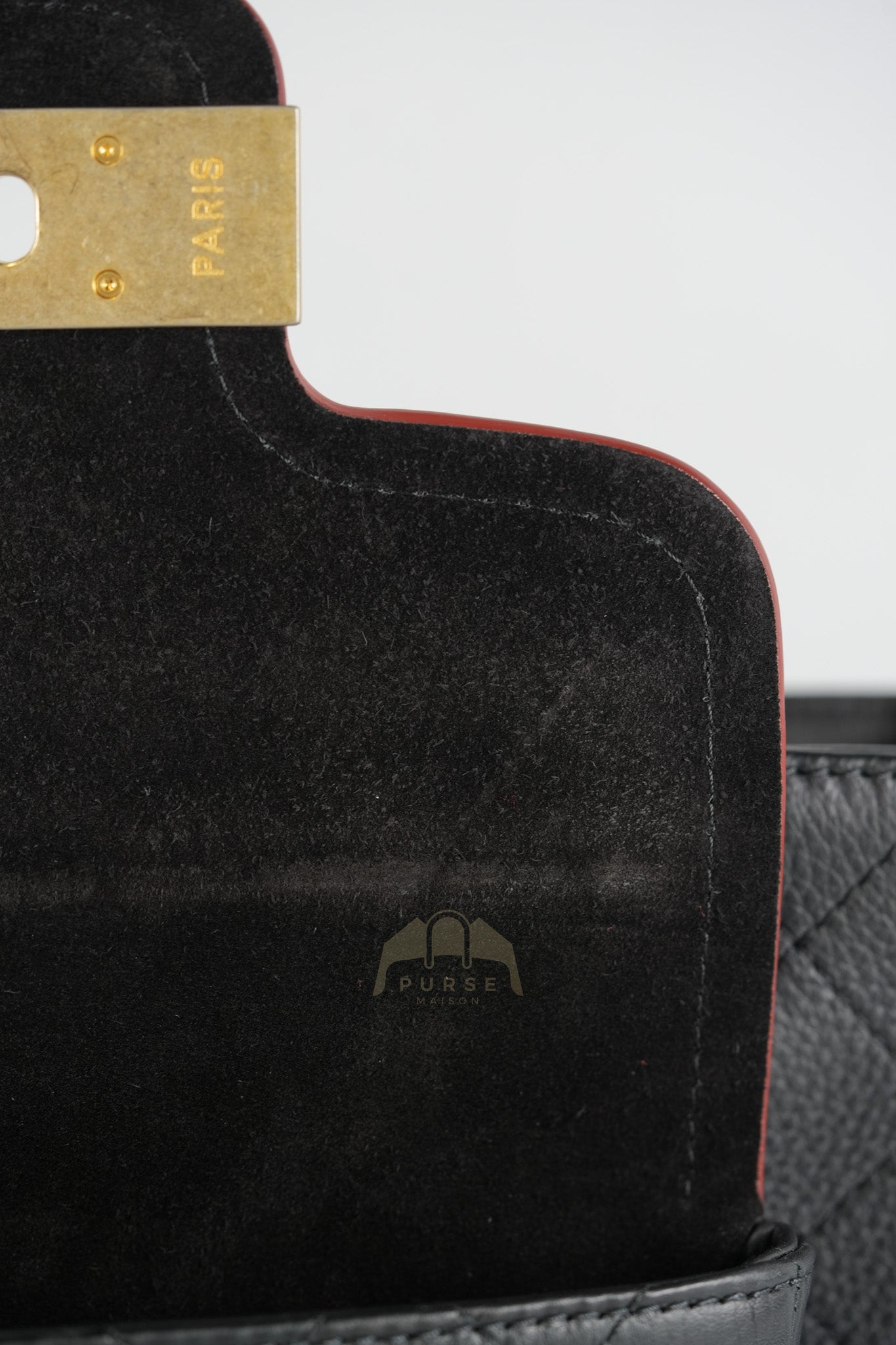 Archi Chic Small Shopping Tote in Black Quilted Grained Calfskin Leather Aged Gold Hardware (Series 25) | Purse Maison Luxury Bags Shop