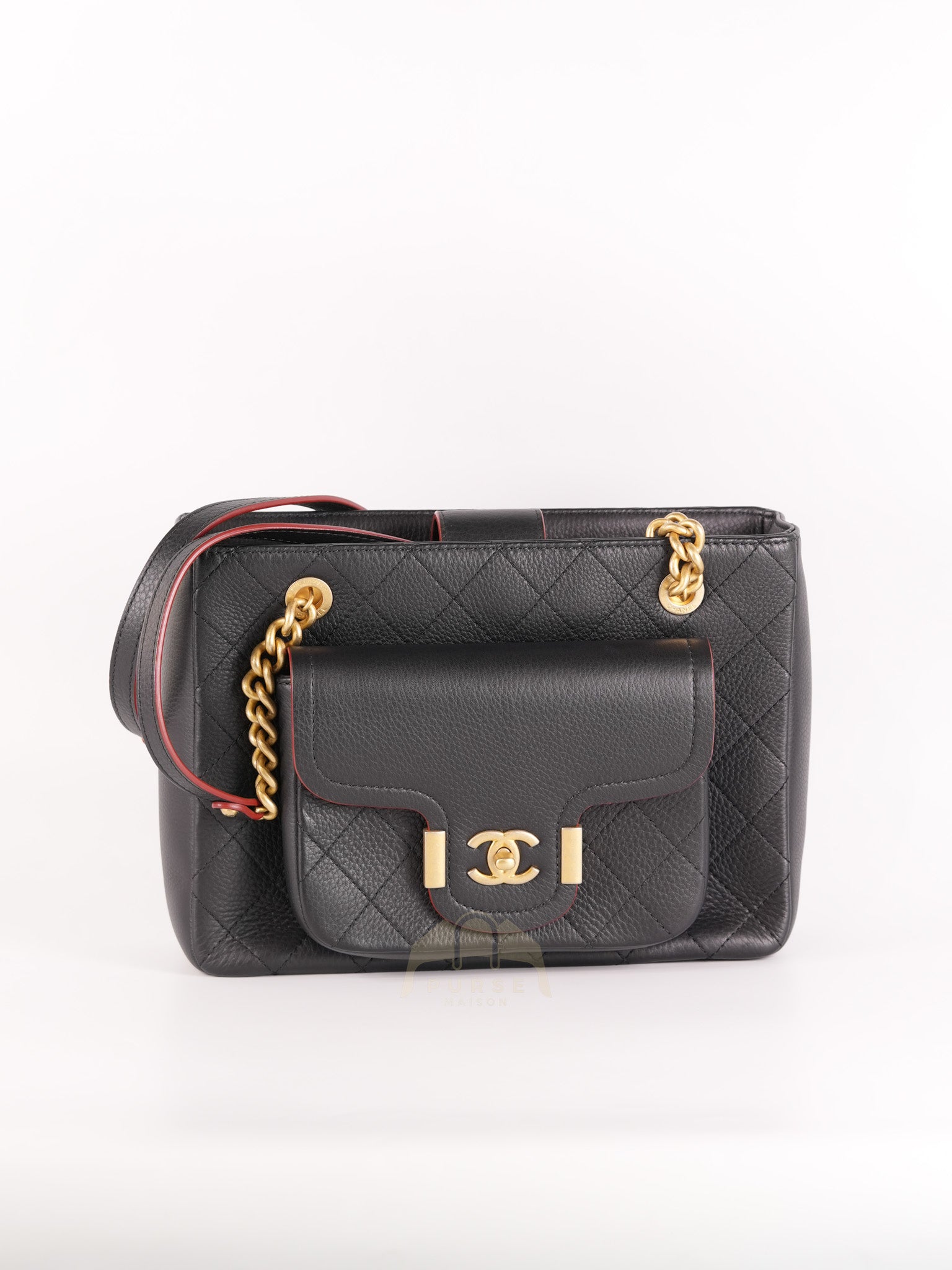 Archi Chic Small Shopping Tote in Black Quilted Grained Calfskin Leather Aged Gold Hardware (Series 25) | Purse Maison Luxury Bags Shop