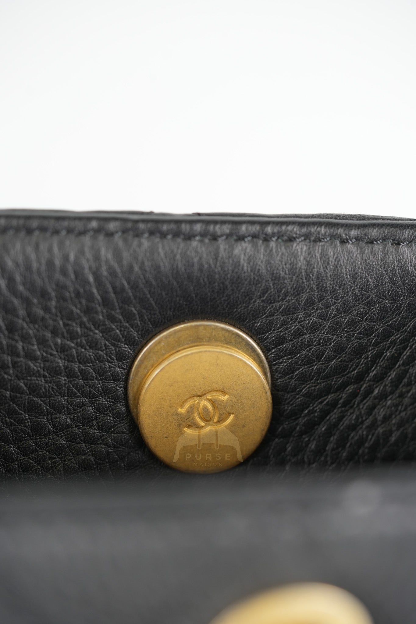 Archi Chic Small Shopping Tote in Black Quilted Grained Calfskin Leather Aged Gold Hardware (Series 25) | Purse Maison Luxury Bags Shop