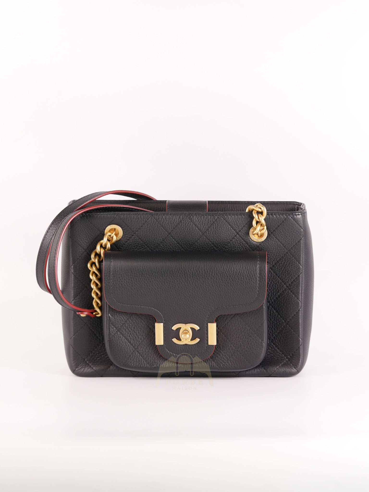 Archi Chic Small Shopping Tote in Black Quilted Grained Calfskin Leather Aged Gold Hardware (Series 25) | Purse Maison Luxury Bags Shop