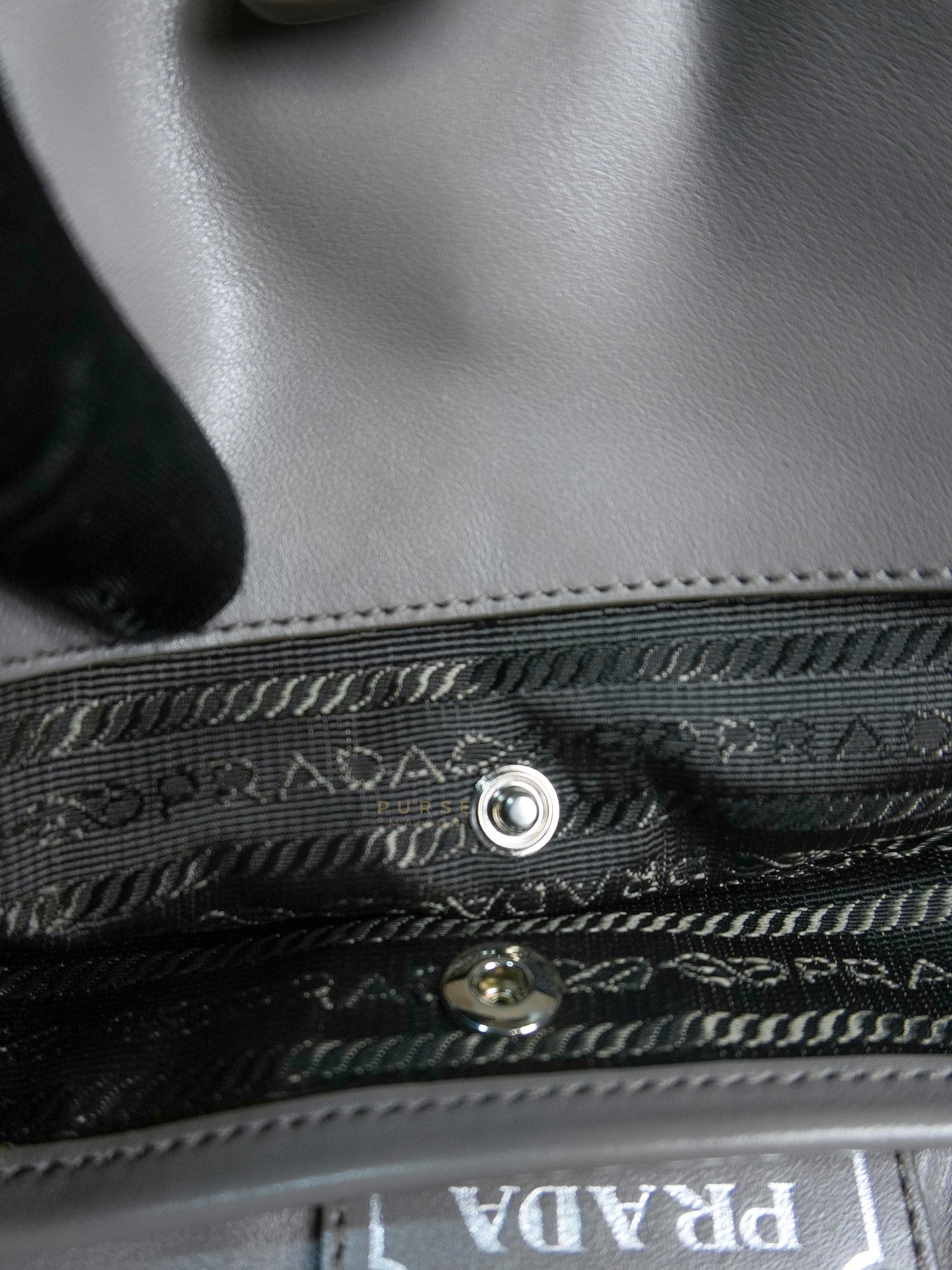 Argilla Large Gray Structured Tote Bag | Purse Maison Luxury Bags Shop