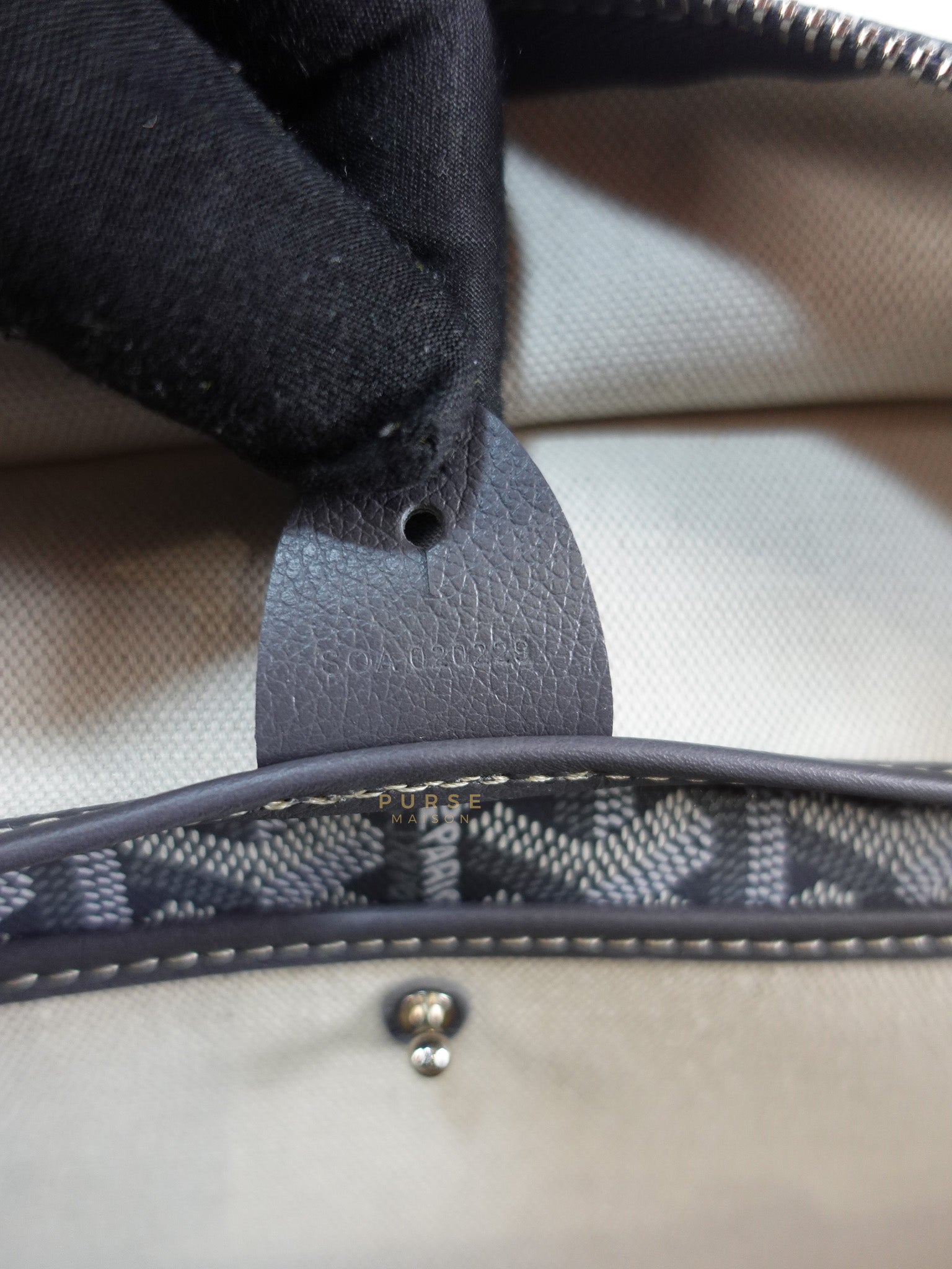 Artois MM Tote Bag in Gray Goyardine Canvas | Purse Maison Luxury Bags Shop
