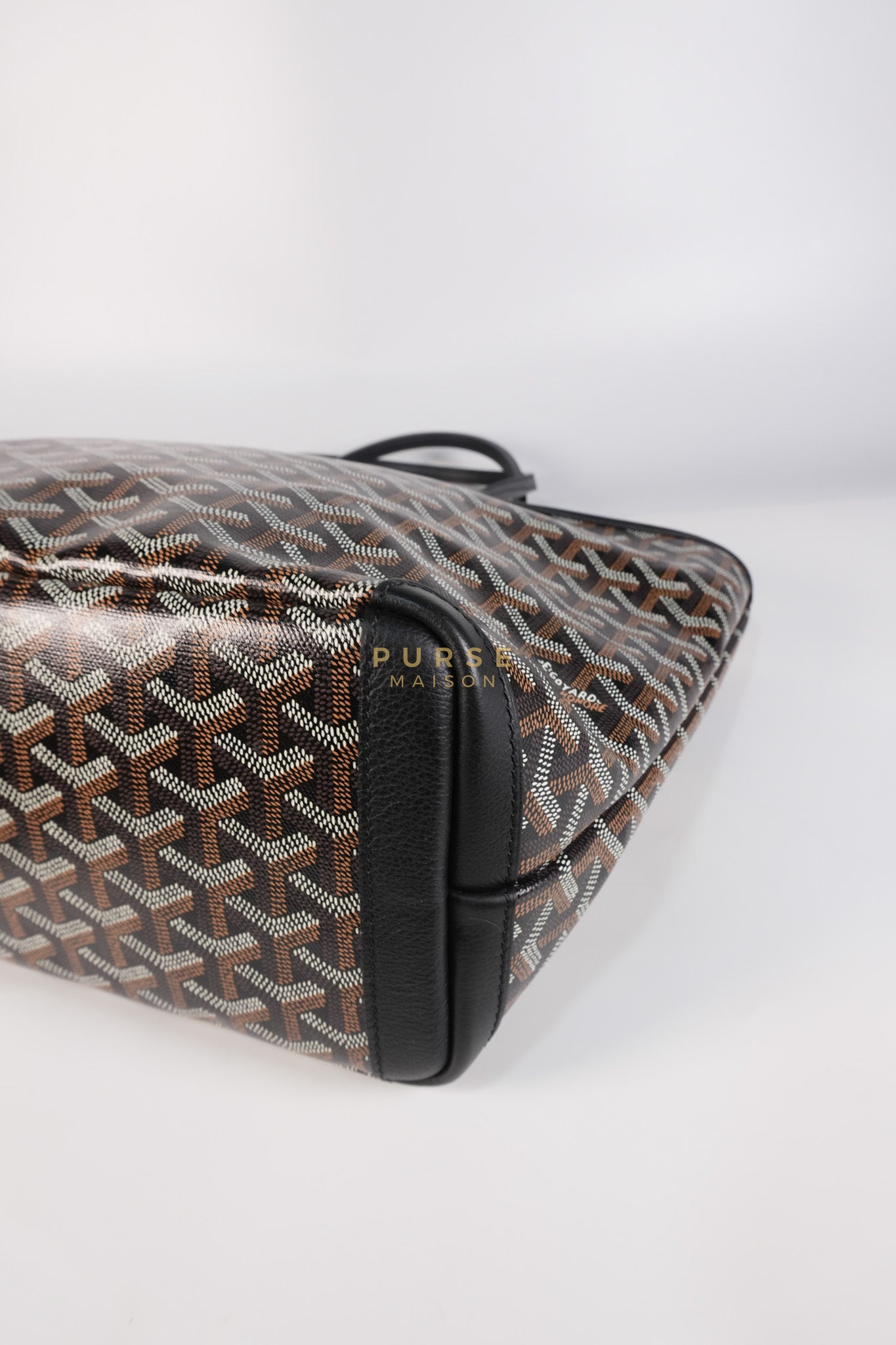 Artois PM Black in Goyardine Canvas | Purse Maison Luxury Bags Shop