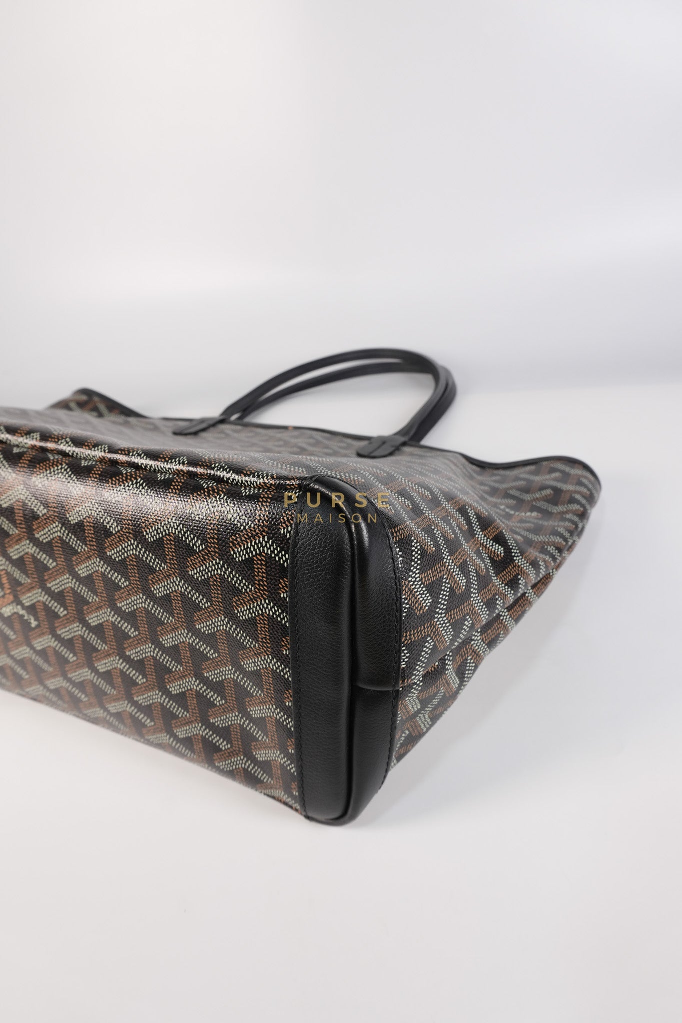 Artois PM in Black Goyardine Canvas | Purse Maison Luxury Bags Shop