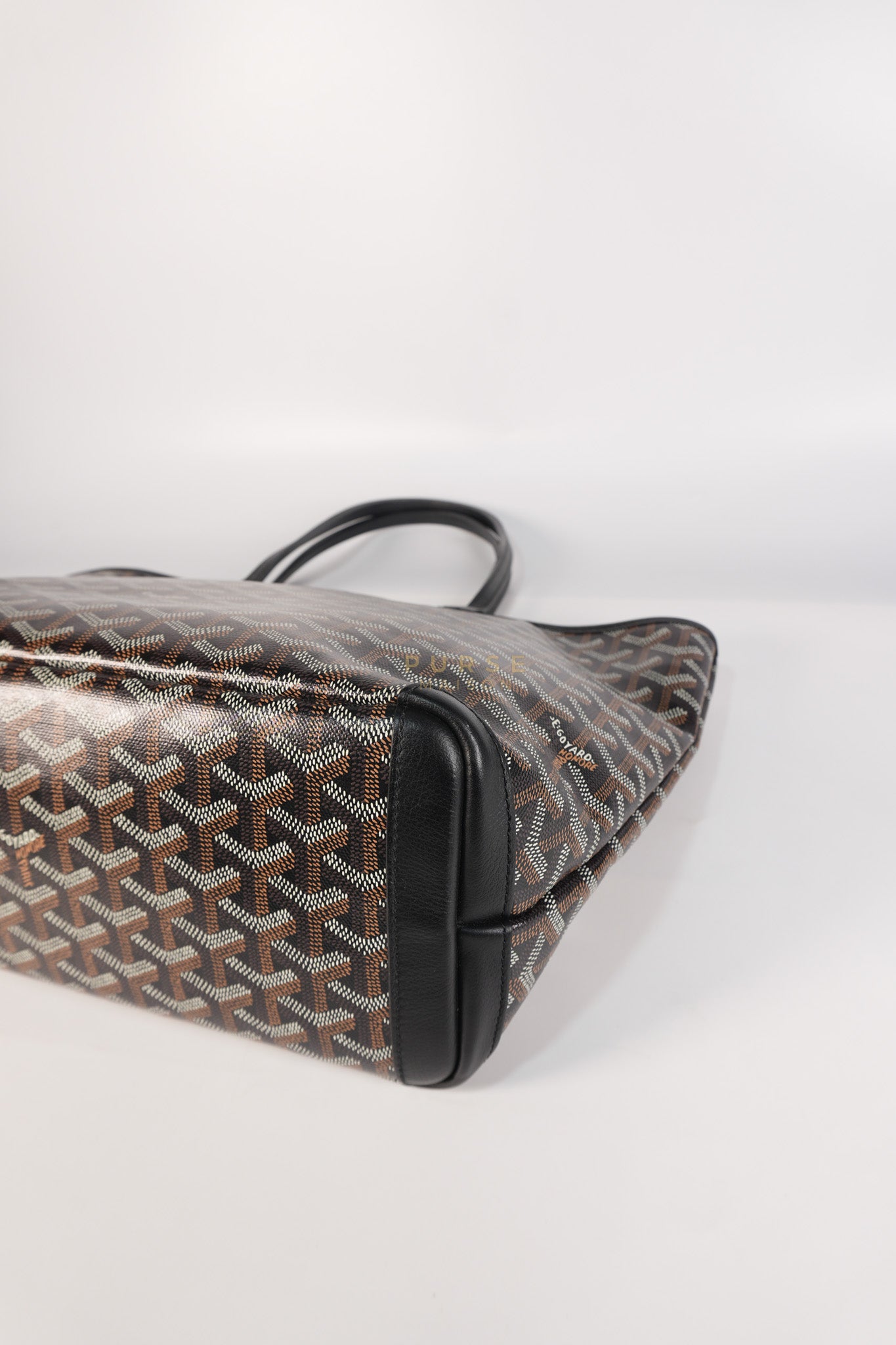 Artois PM in Black Goyardine Canvas | Purse Maison Luxury Bags Shop