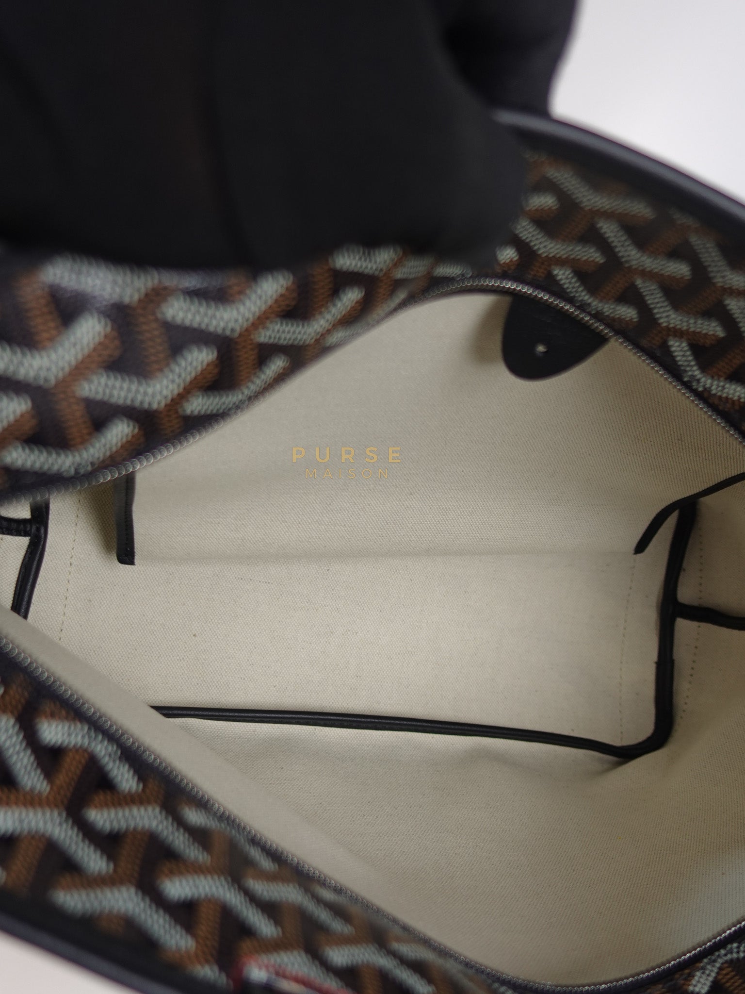 Artois PM in Black Goyardine Canvas | Purse Maison Luxury Bags Shop