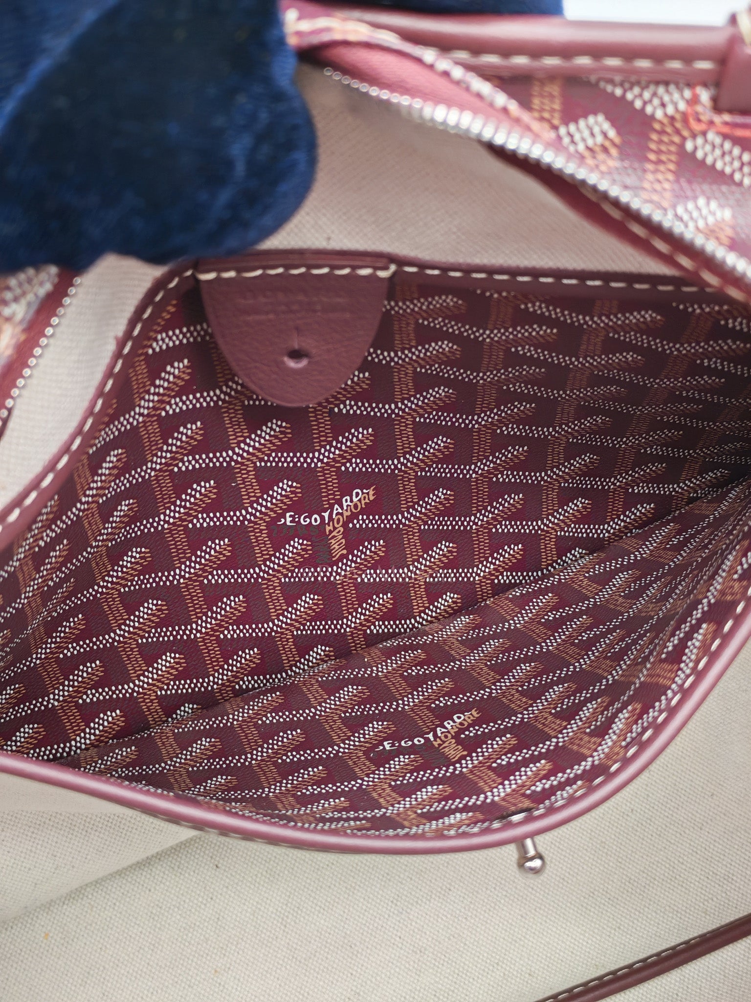 Artois PM in Burgundy Goyardine Canvas | Purse Maison Luxury Bags Shop