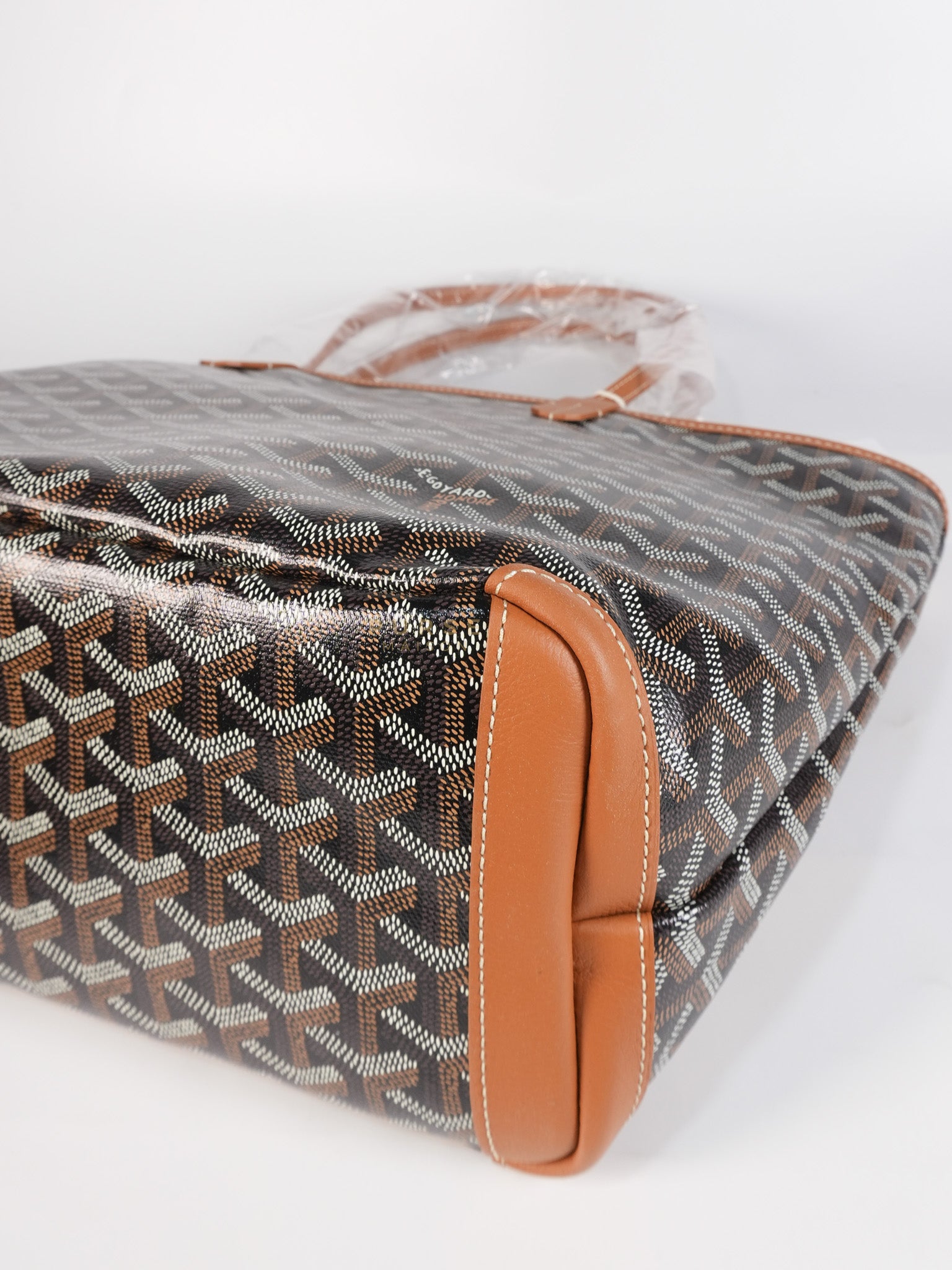 Artois PM Tan in Goyardine Canvas | Purse Maison Luxury Bags Shop