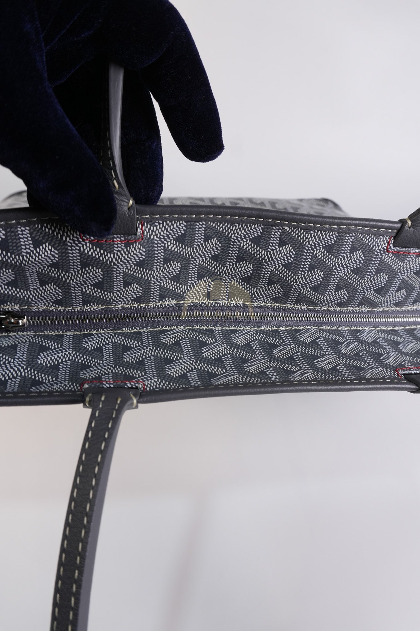 Artois PM Tote Bag in Gray Goyardine Canvas | Purse Maison Luxury Bags Shop