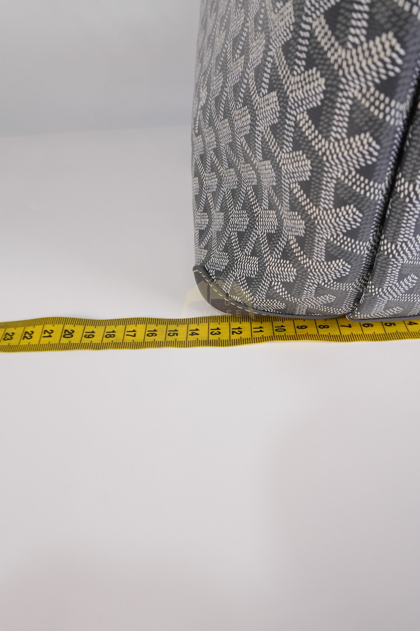 Artois PM Tote Bag in Gray Goyardine Canvas | Purse Maison Luxury Bags Shop