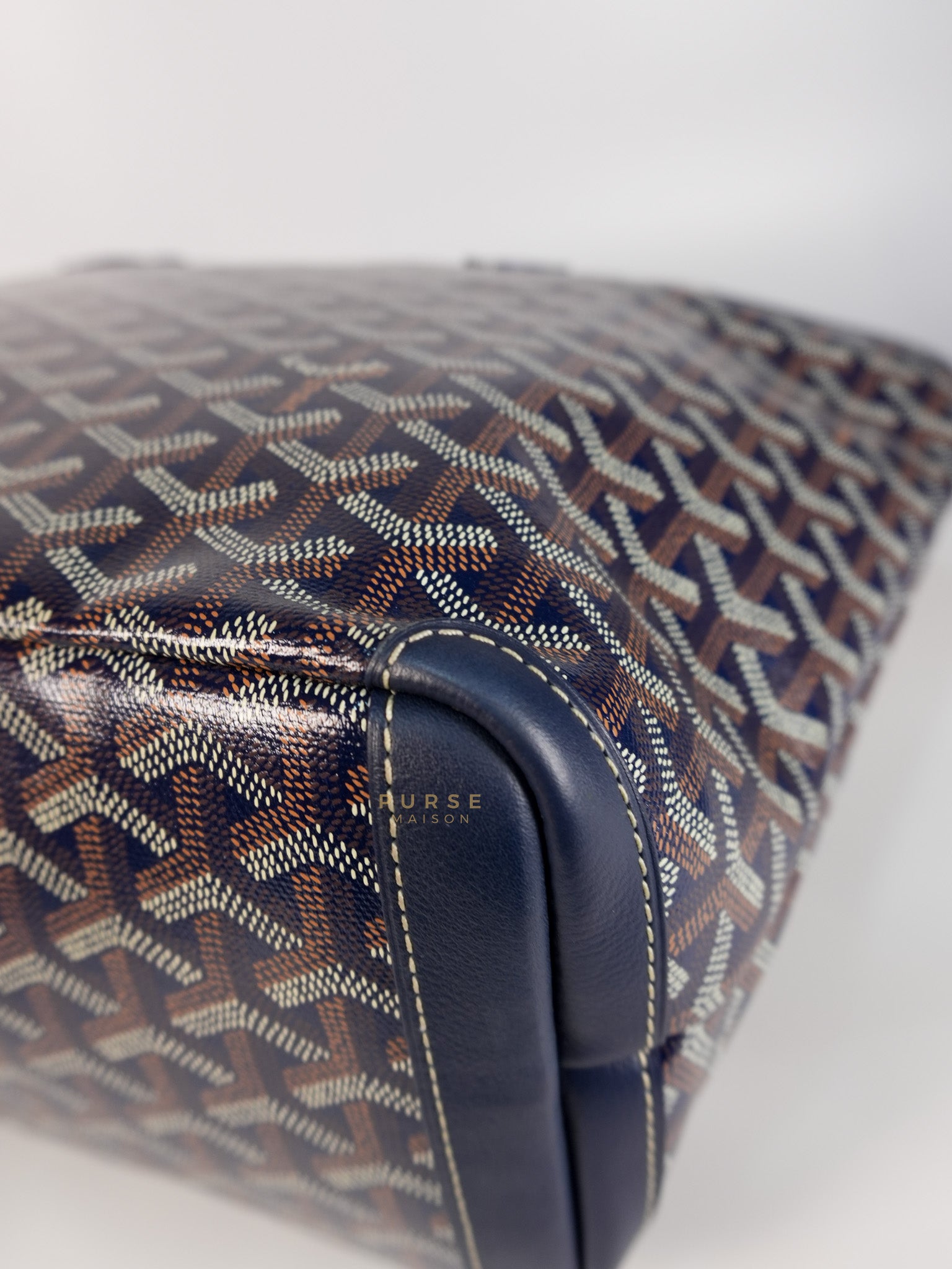 Artois PM Tote Bag in Navy Blue Goyardine Canvas | Purse Maison Luxury Bags Shop