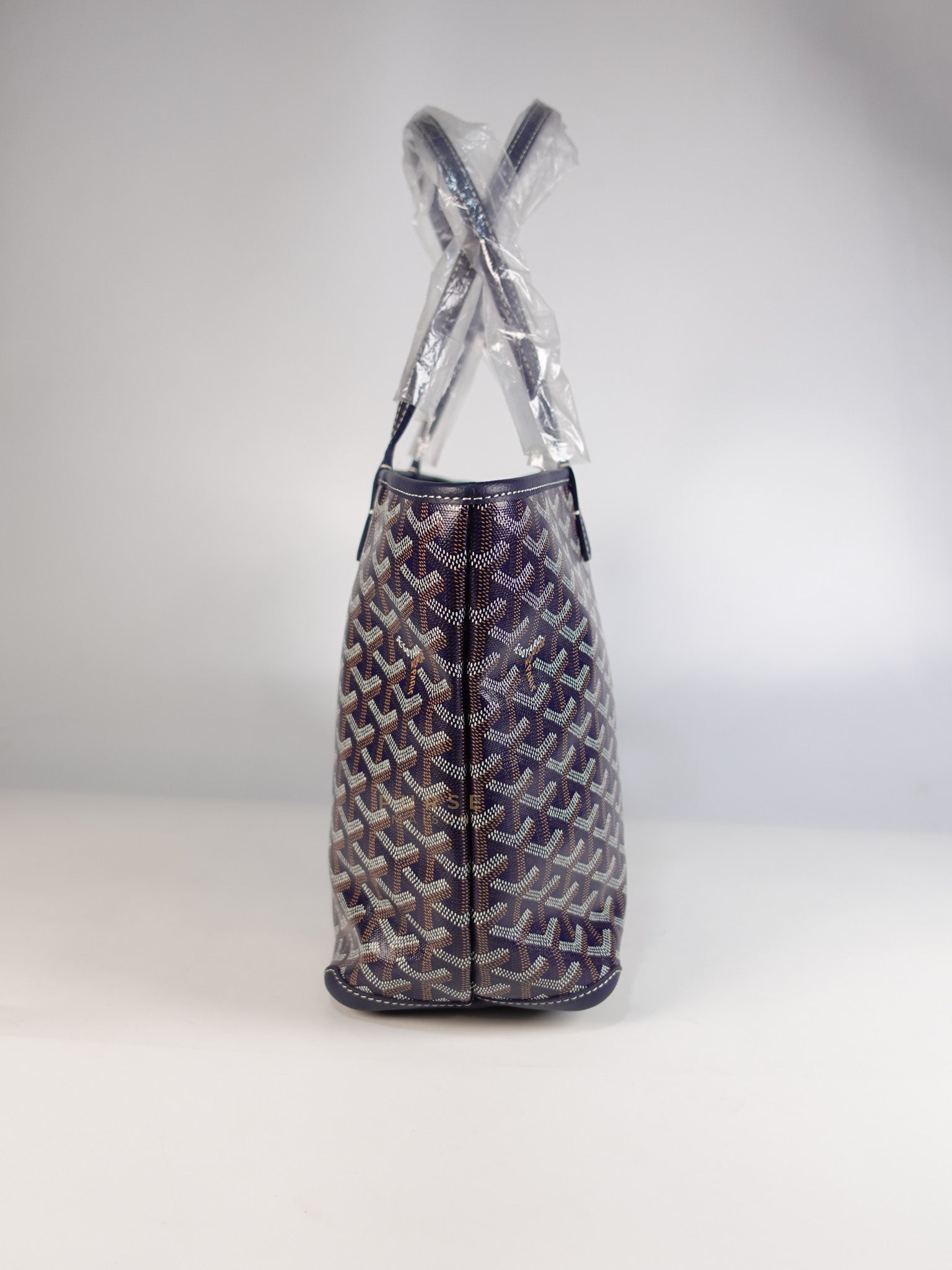 Artois PM Tote Bag in Navy Blue Goyardine Canvas | Purse Maison Luxury Bags Shop