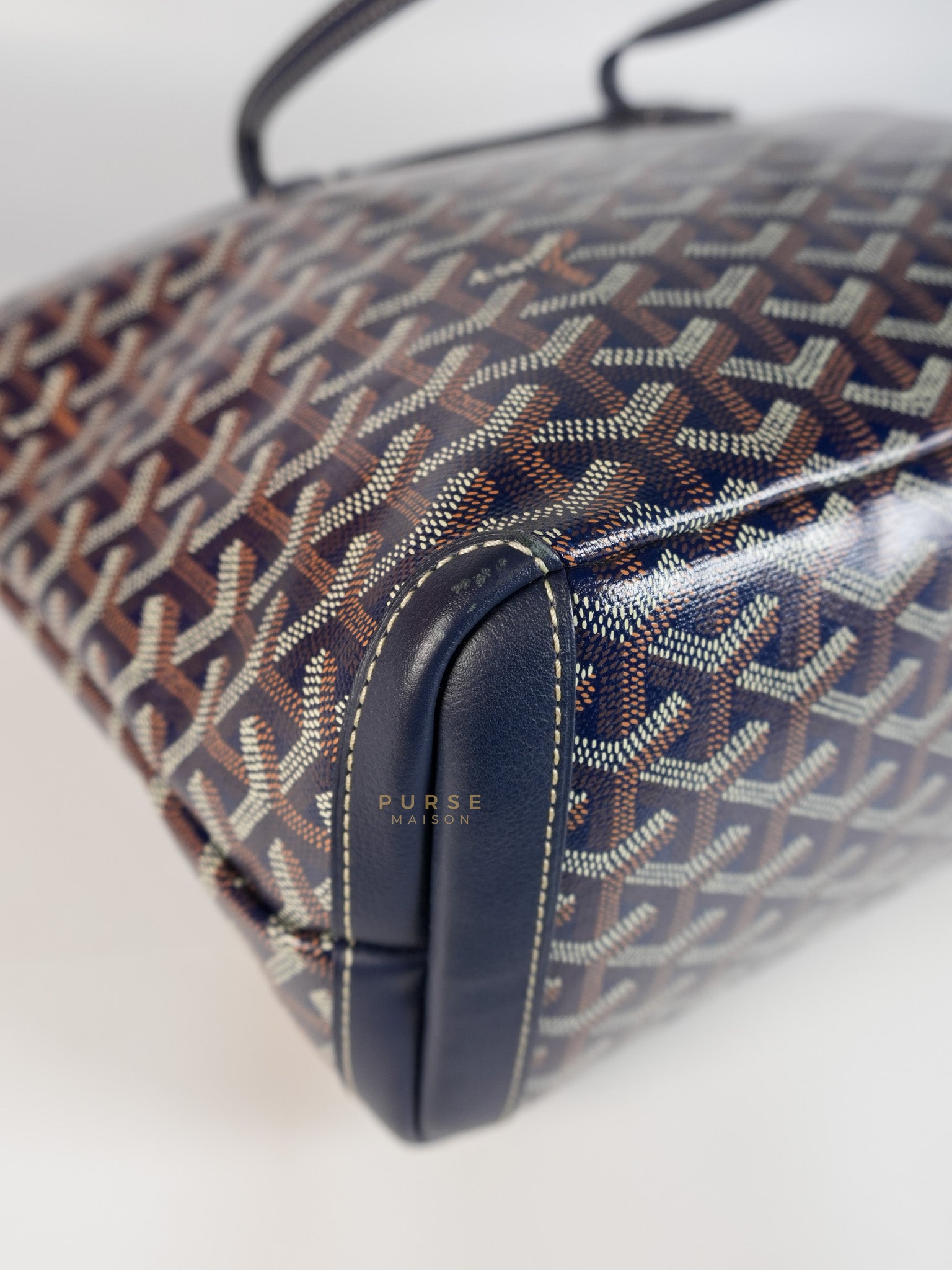 Artois PM Tote Bag in Navy Blue Goyardine Canvas | Purse Maison Luxury Bags Shop