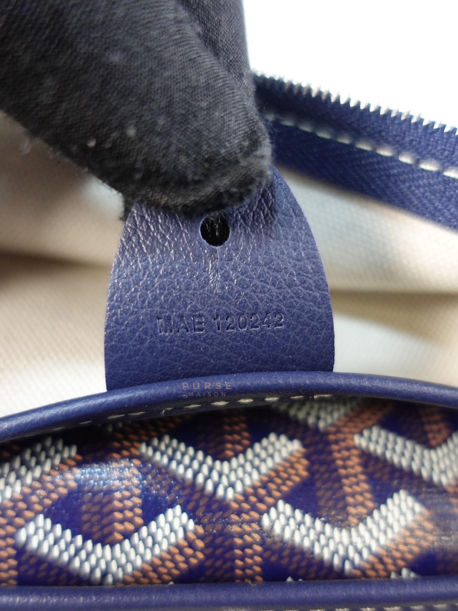 Artois PM Tote Bag in Navy Blue Goyardine Canvas | Purse Maison Luxury Bags Shop