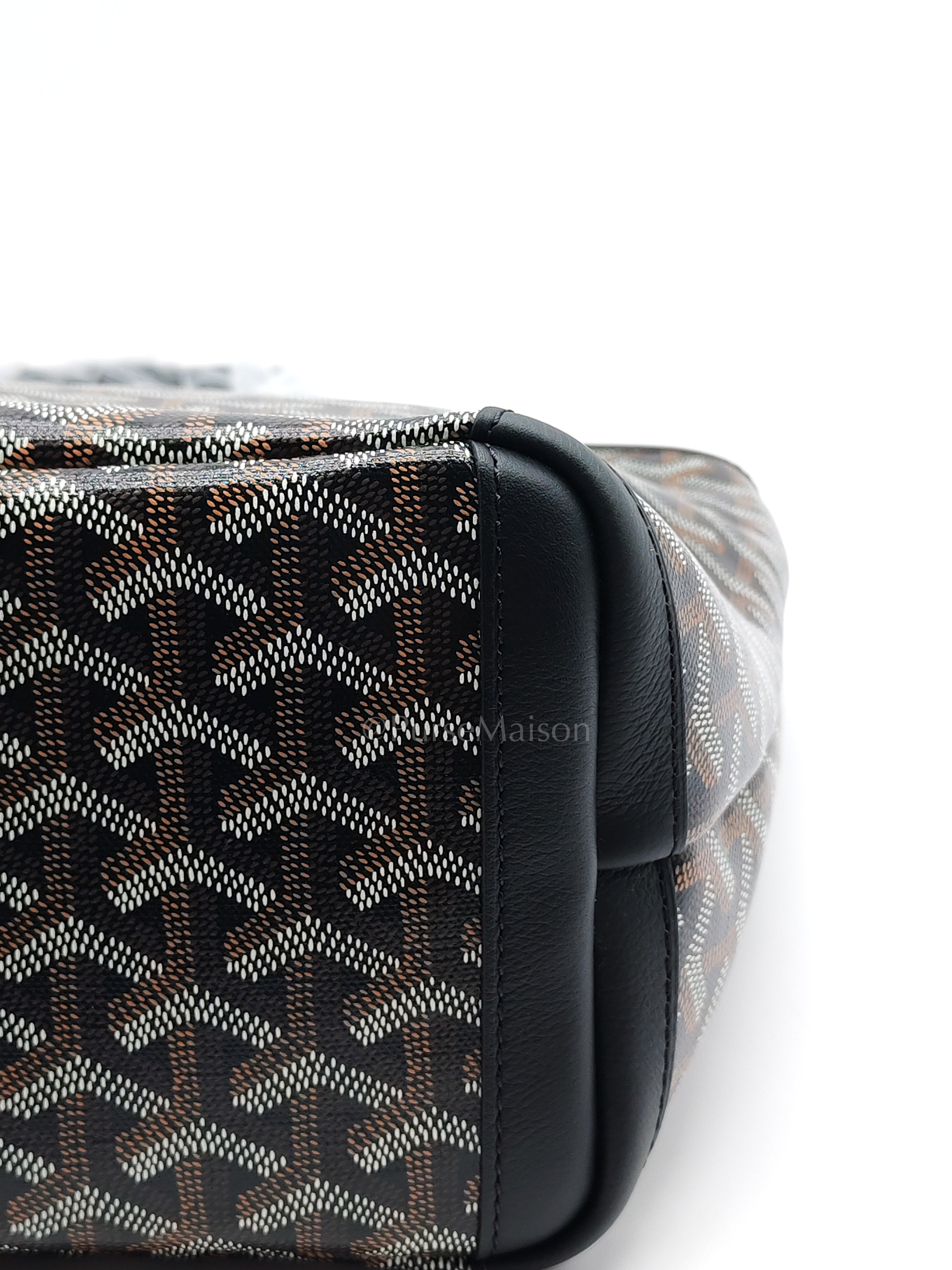 Artois PM Tote in Black Goyardine Canvas | Purse Maison Luxury Bags Shop