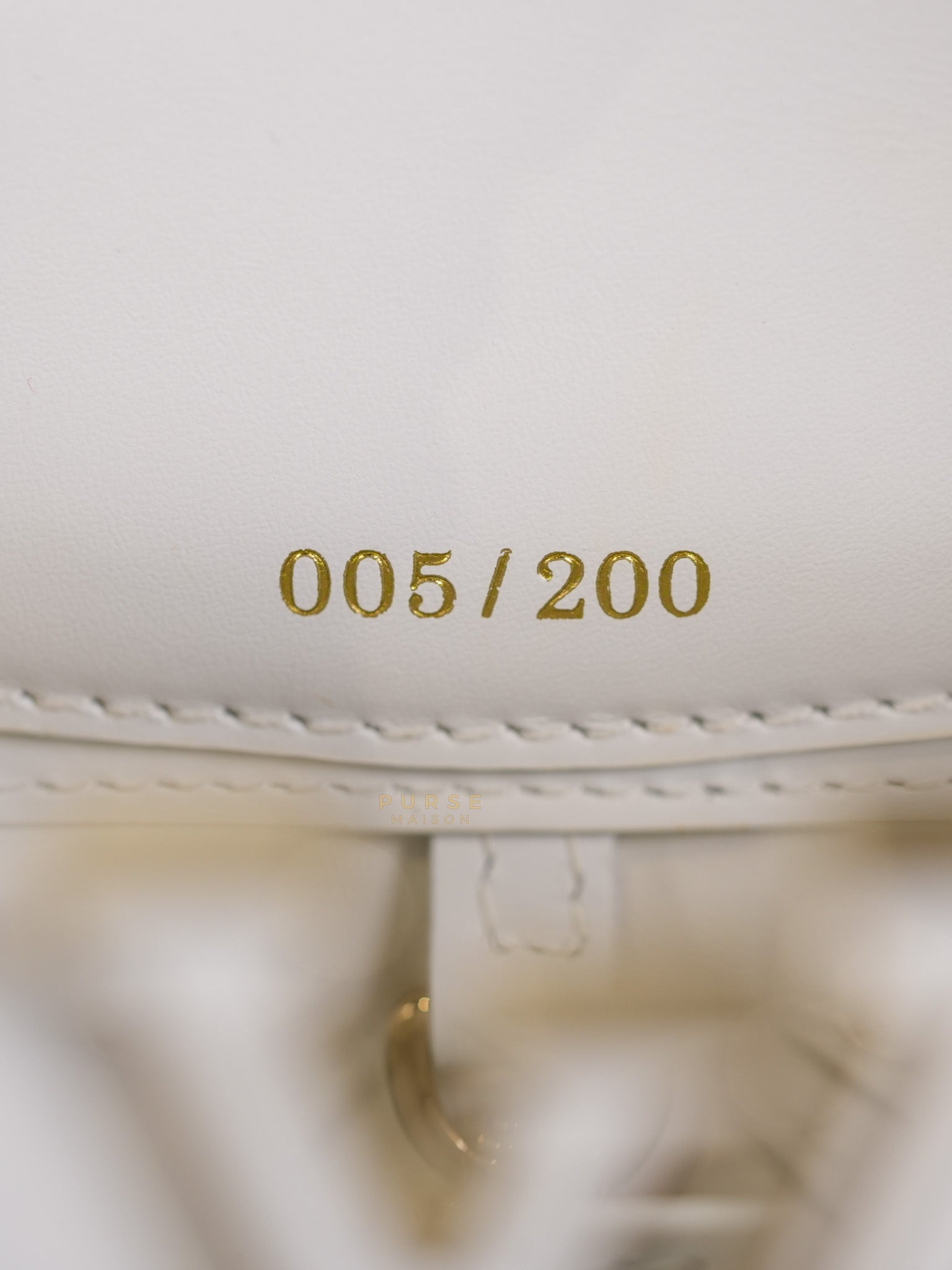 Arty Cappucines Limited Edition BB in White Taurillon Cowhide Leather (Microchip) | Purse Maison Luxury Bags Shop