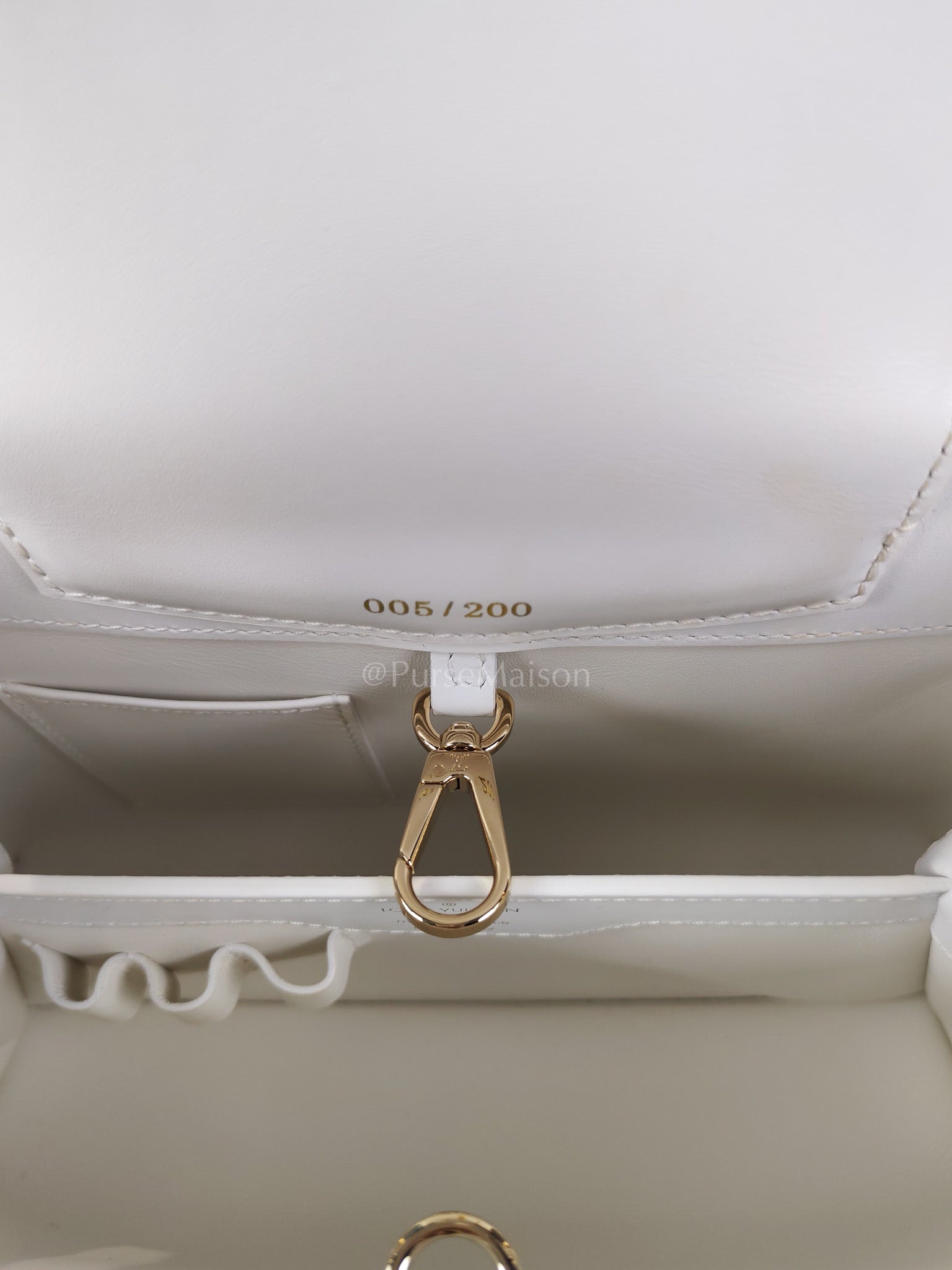 Arty Cappucines Limited Edition BB in White Taurillon Cowhide Leather (Microchip) | Purse Maison Luxury Bags Shop