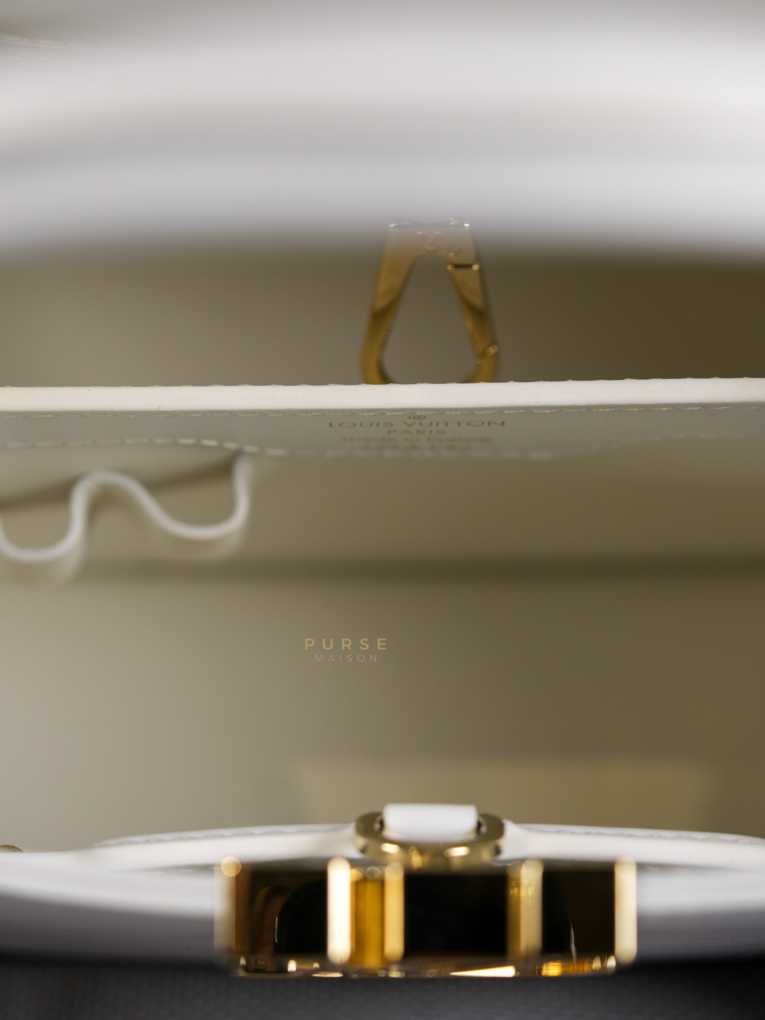 Arty Cappucines Limited Edition BB in White Taurillon Cowhide Leather (Microchip) | Purse Maison Luxury Bags Shop