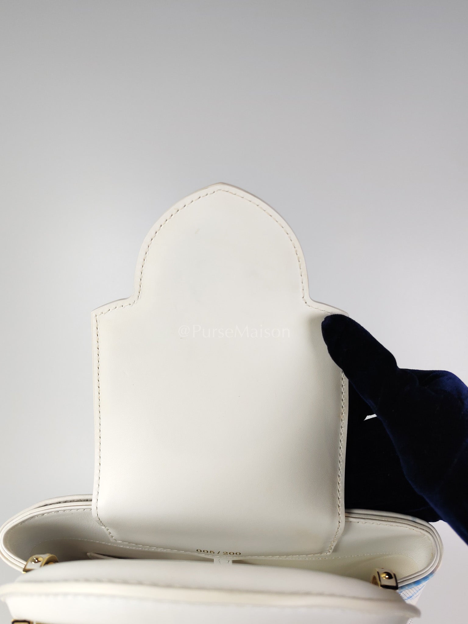 Arty Cappucines Limited Edition BB in White Taurillon Cowhide Leather (Microchip) | Purse Maison Luxury Bags Shop