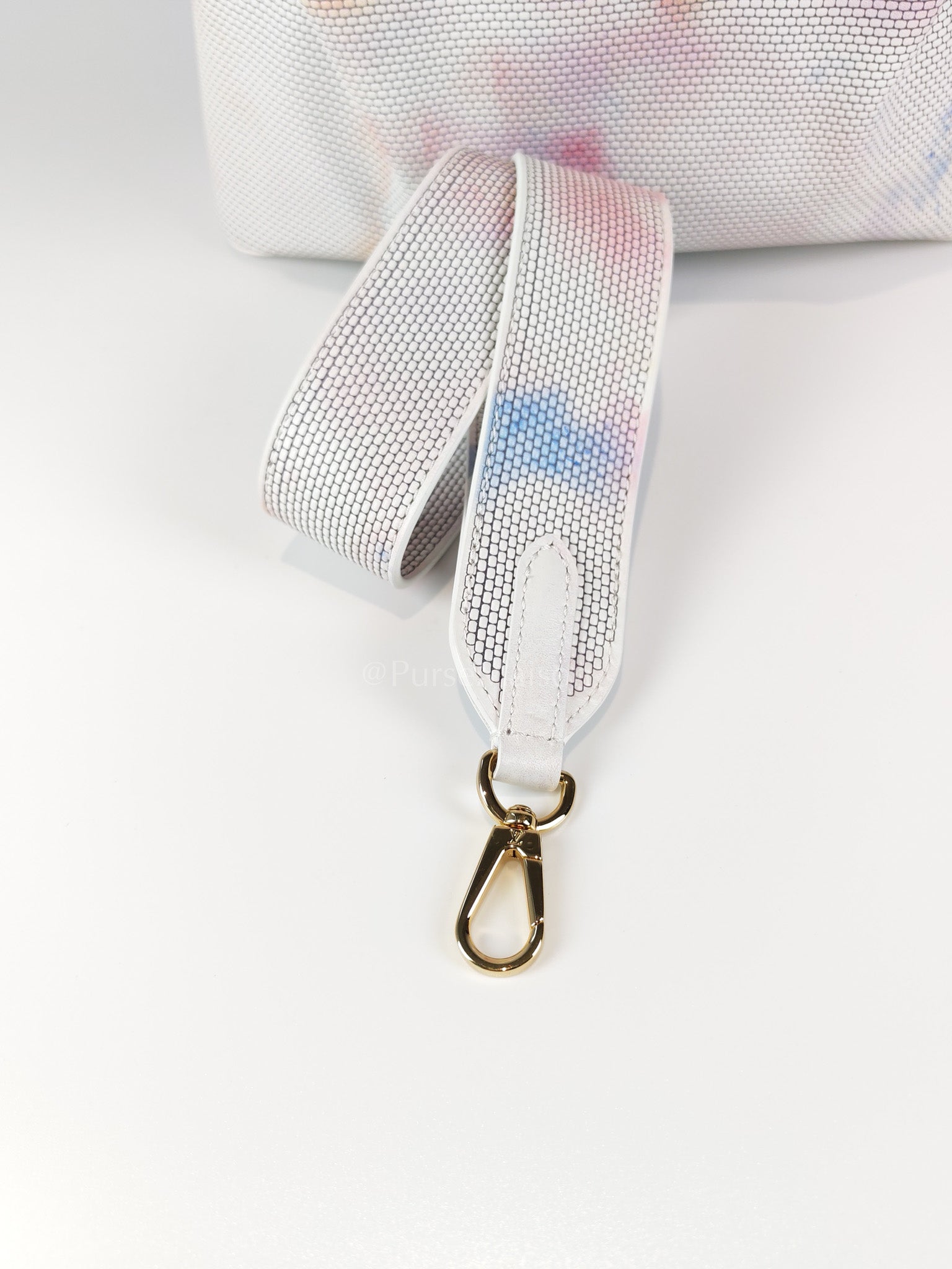 Arty Cappucines Limited Edition BB in White Taurillon Cowhide Leather (Microchip) | Purse Maison Luxury Bags Shop