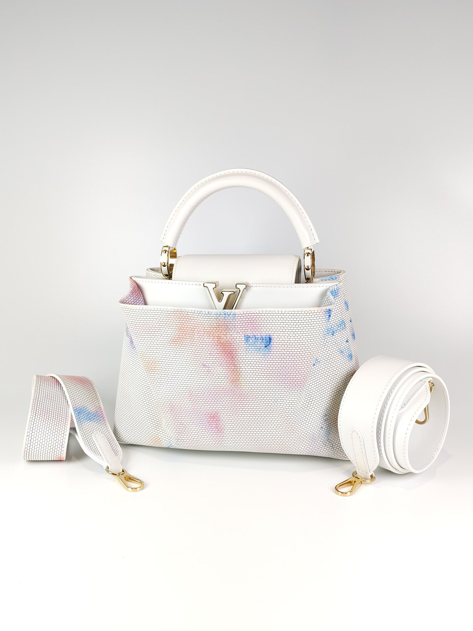 Arty Cappucines Limited Edition BB in White Taurillon Cowhide Leather (Microchip) | Purse Maison Luxury Bags Shop