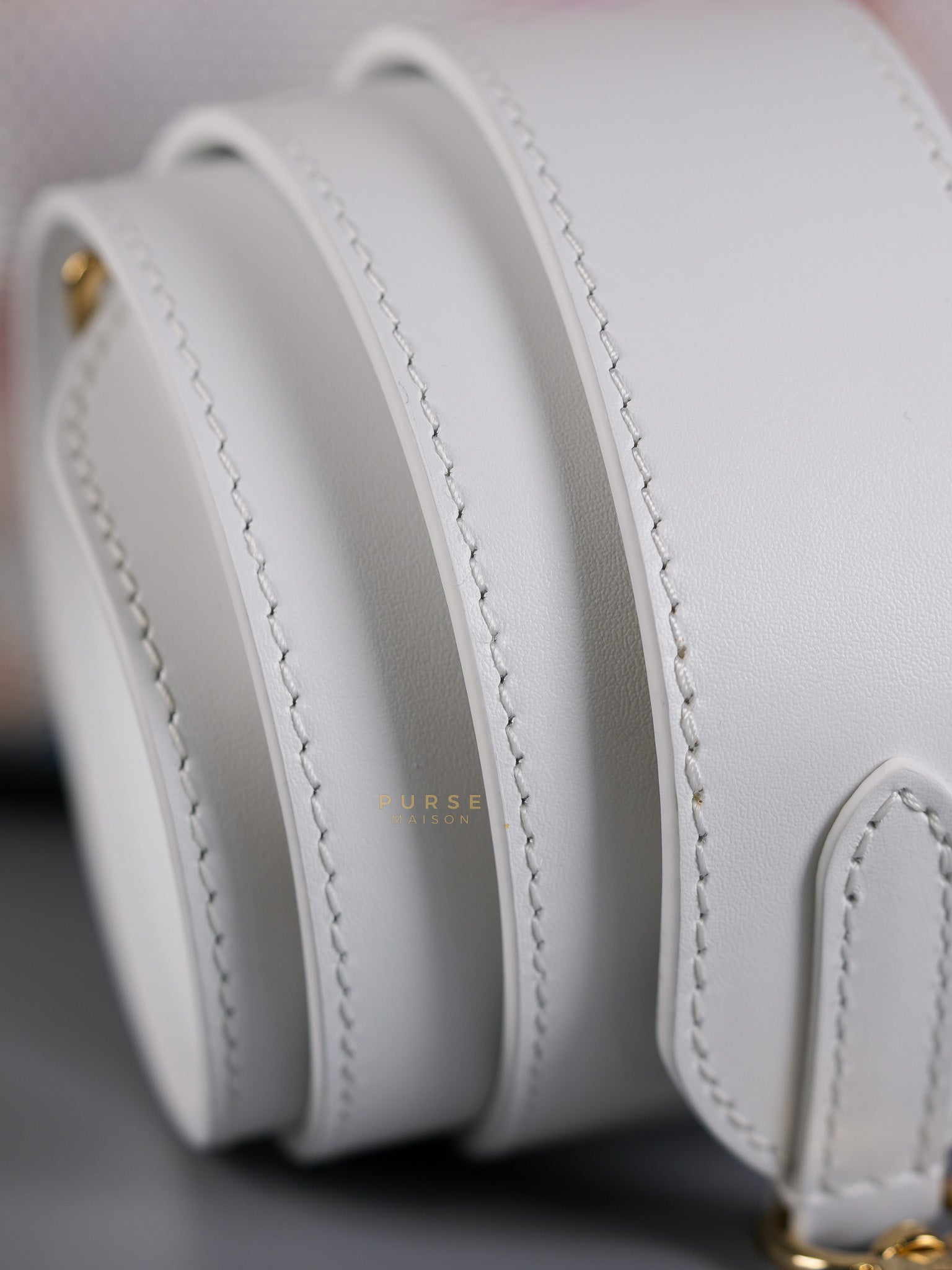 Arty Cappucines Limited Edition BB in White Taurillon Cowhide Leather (Microchip) | Purse Maison Luxury Bags Shop