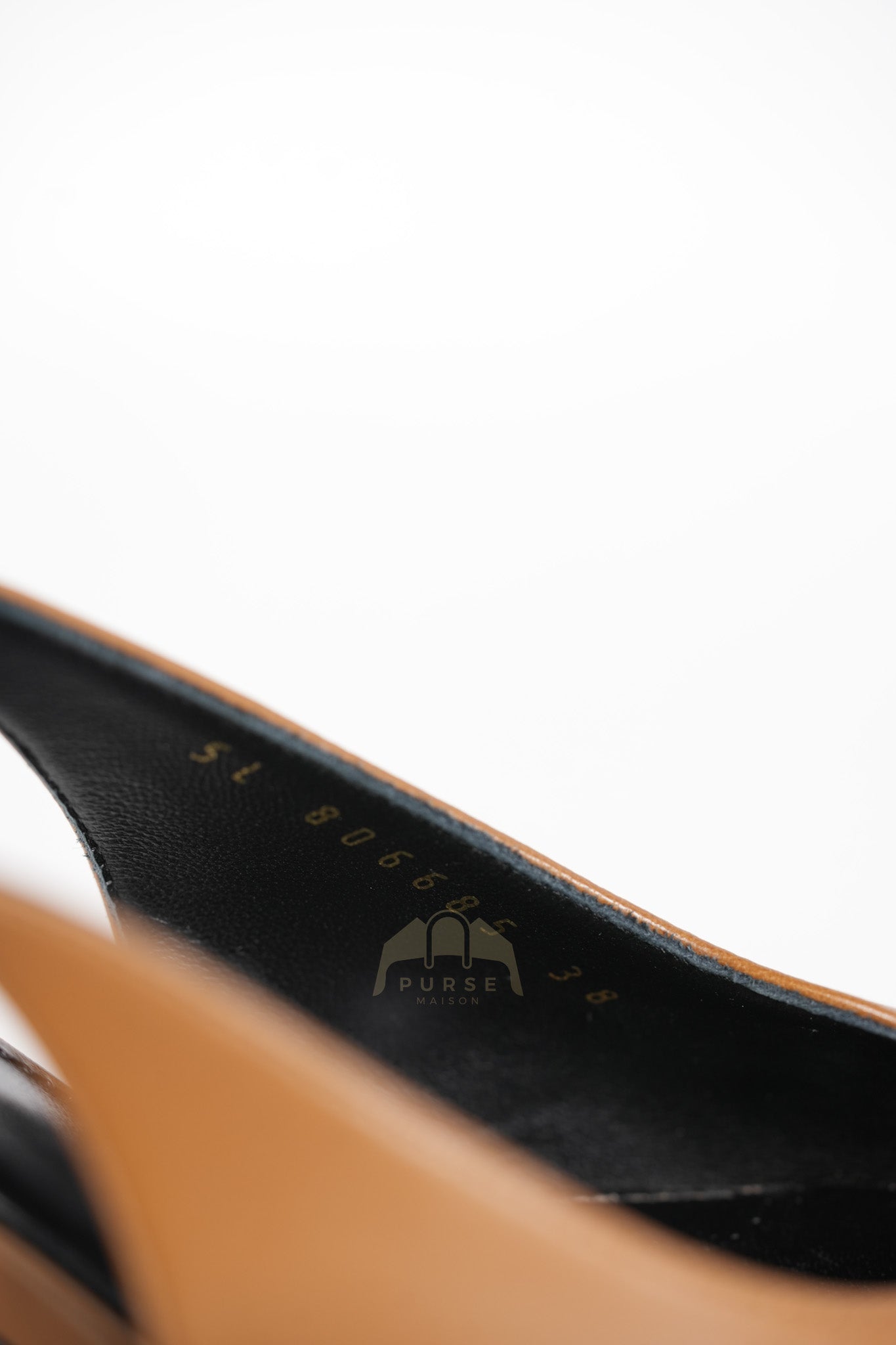 Babylone Breteuil Slingback Pumps in Macadamia Smooth Leather Size 38 (24cm) | Purse Maison Luxury Bags Shop